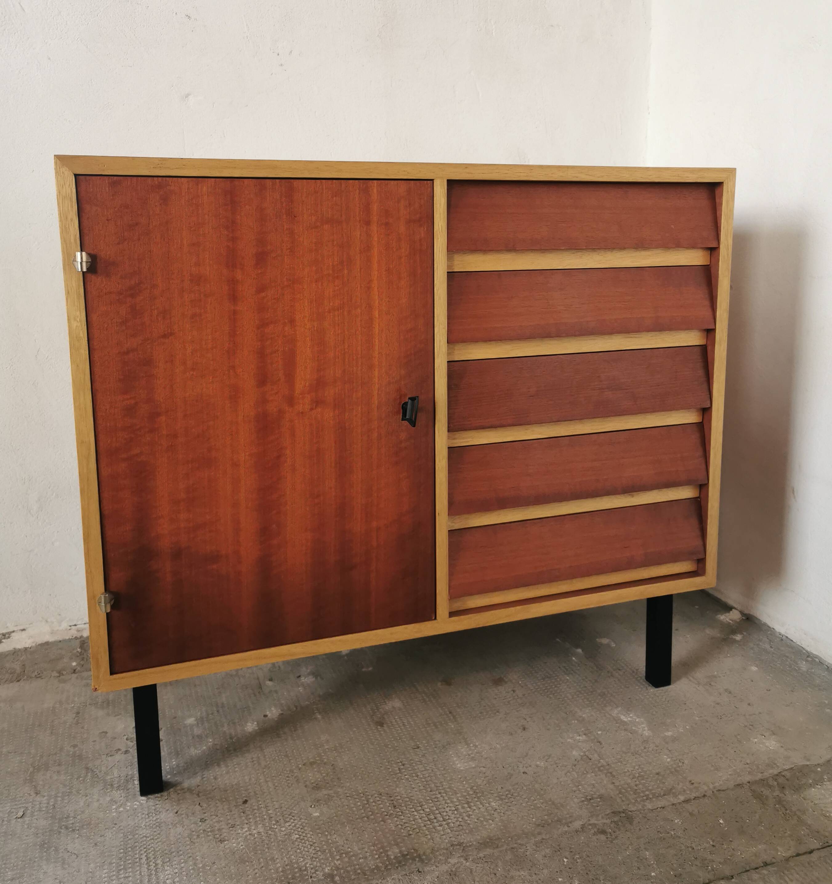 Box sideboard from the 60s