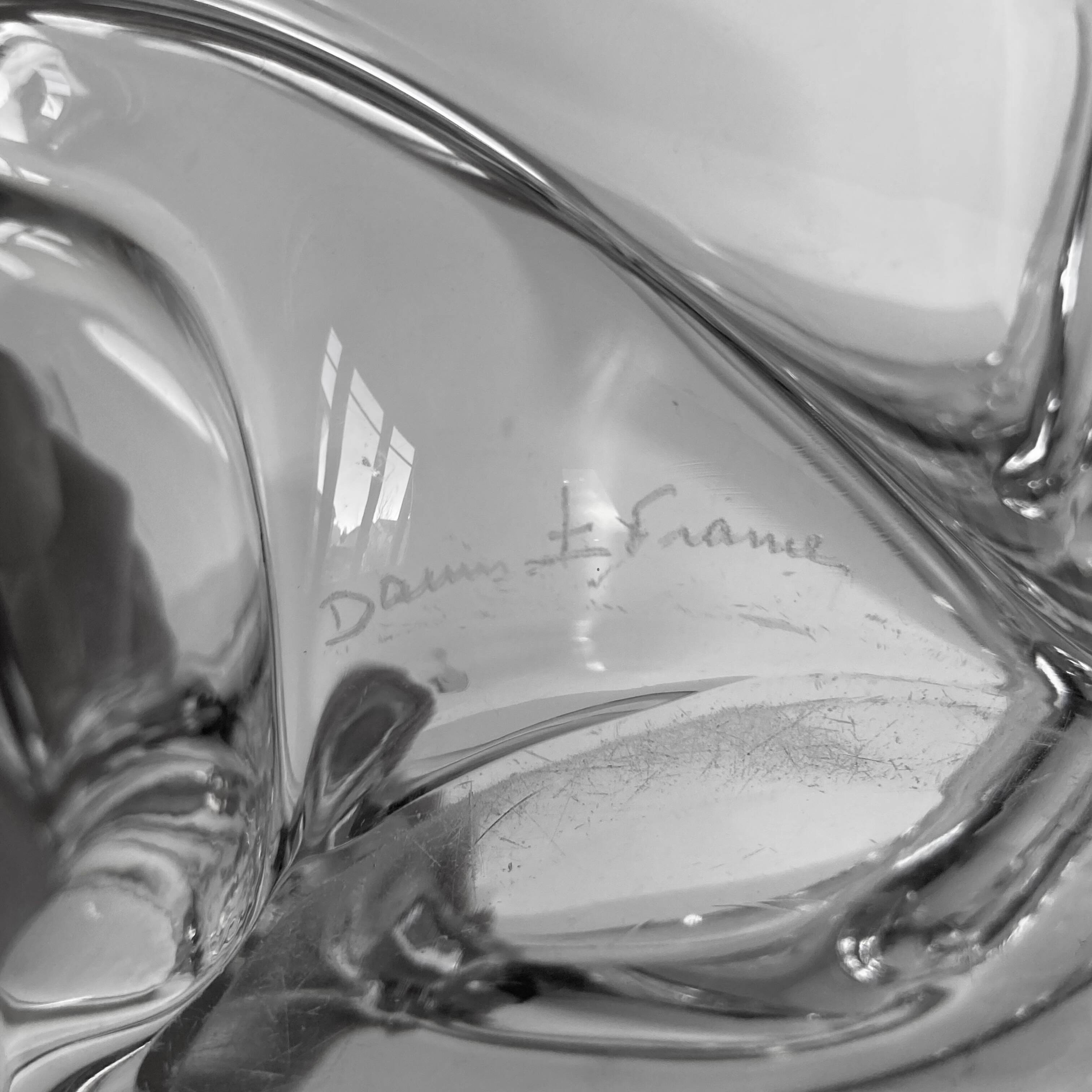 Imposing vintage ashtray in colorless crystal from the Daum house in Nancy