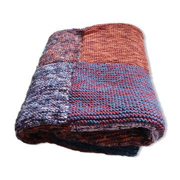 Plaid en patchwork tricoté main