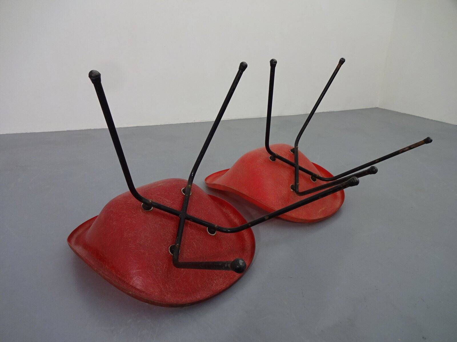 Set of French Fiberglass Side Chairs, 1960s