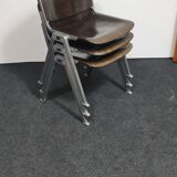 Vintage stacking chair