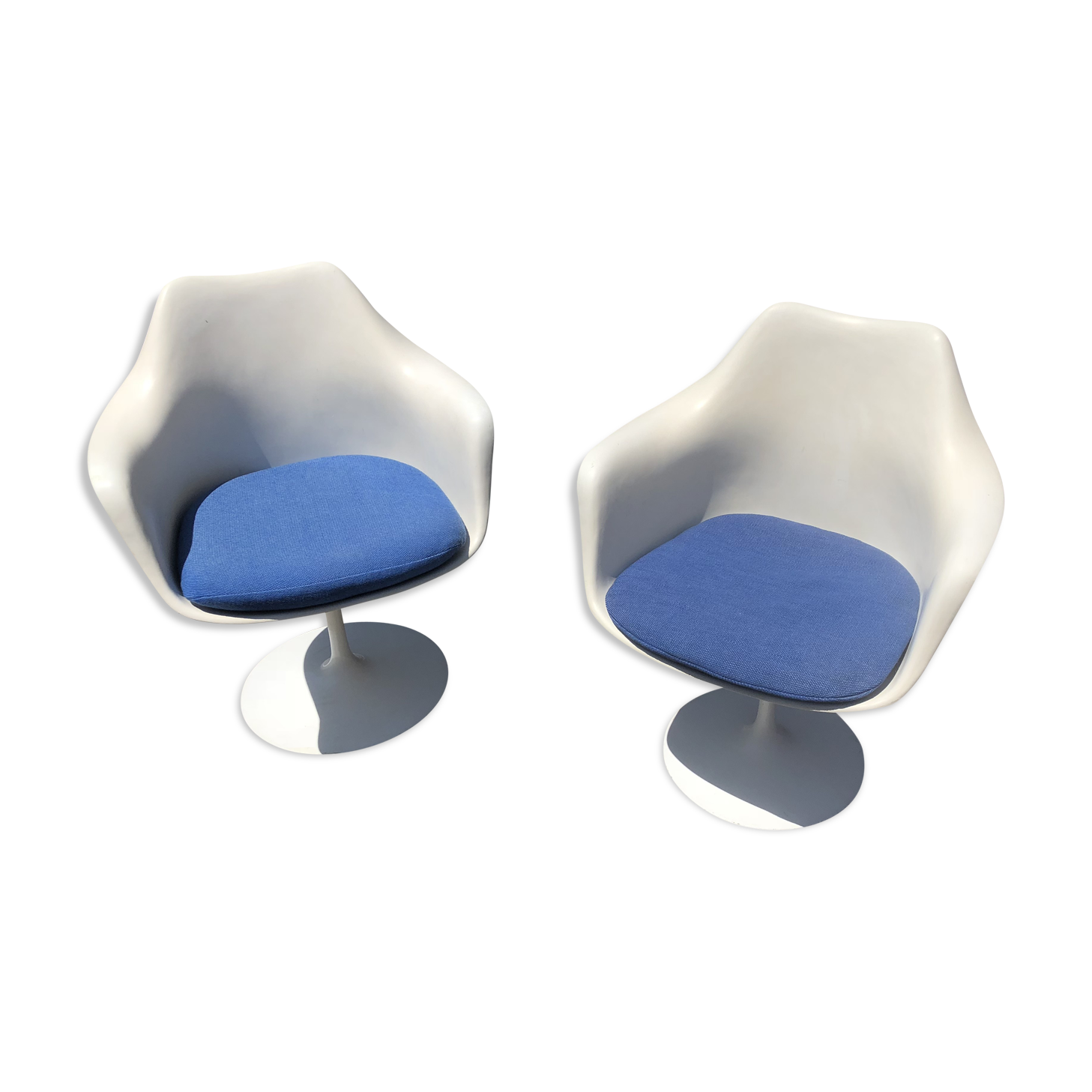 Pair of armchairs by Eero Saarinen for Knoll 1970
