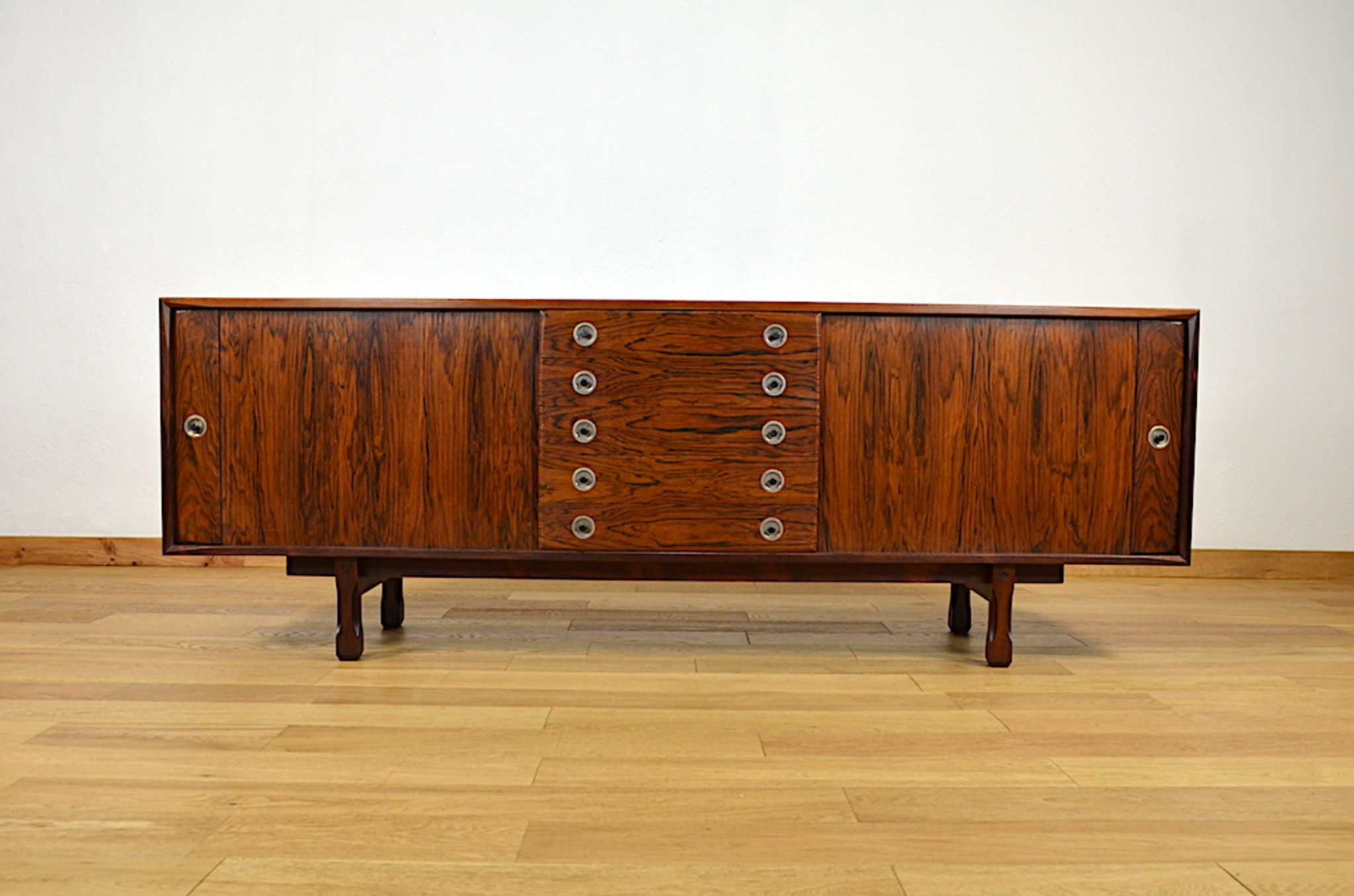 Enfilade by Titina Ammannati & Giampiero Vitelli 1960 Italy