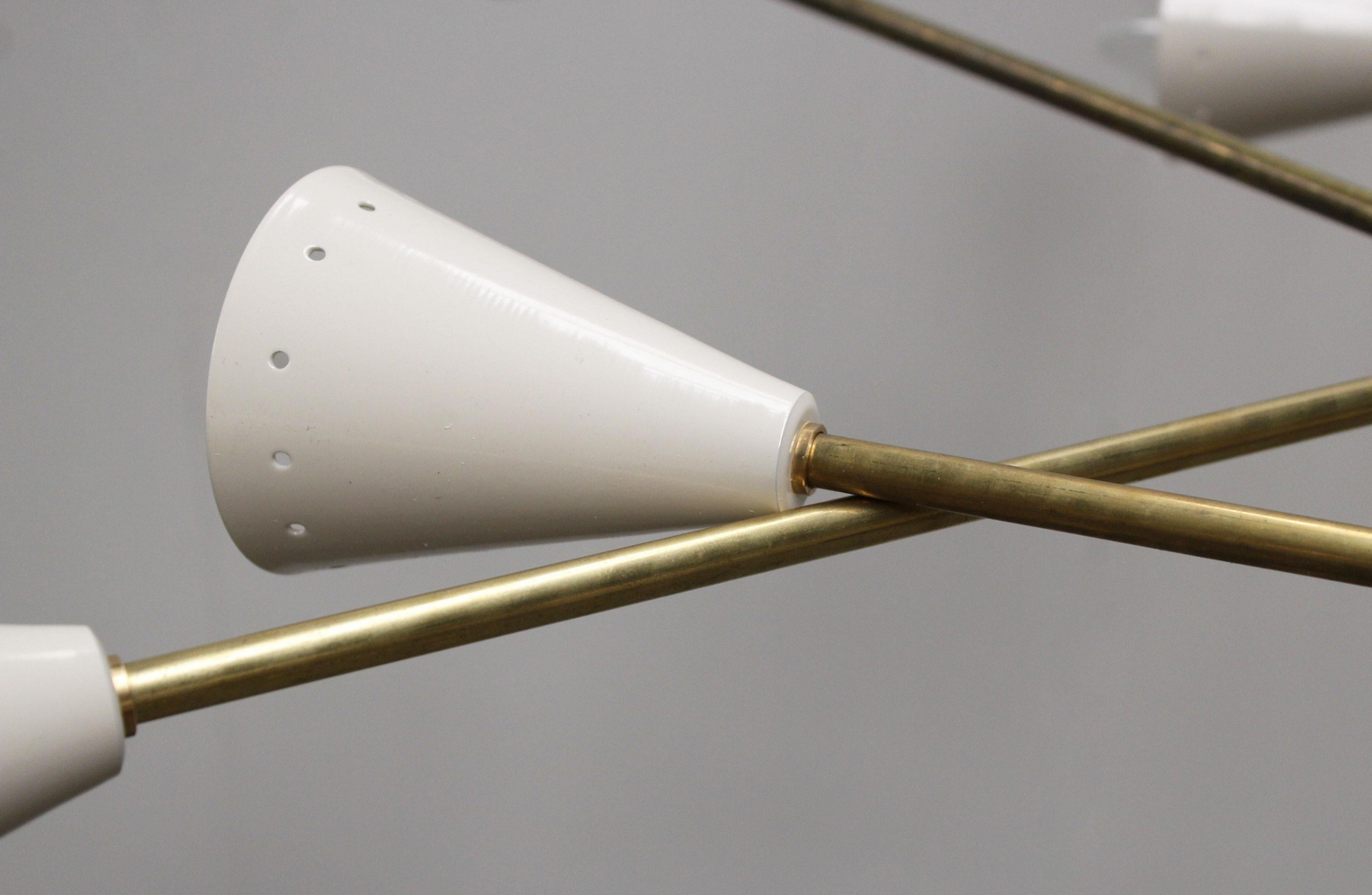 Intrigo sputnik white lustre