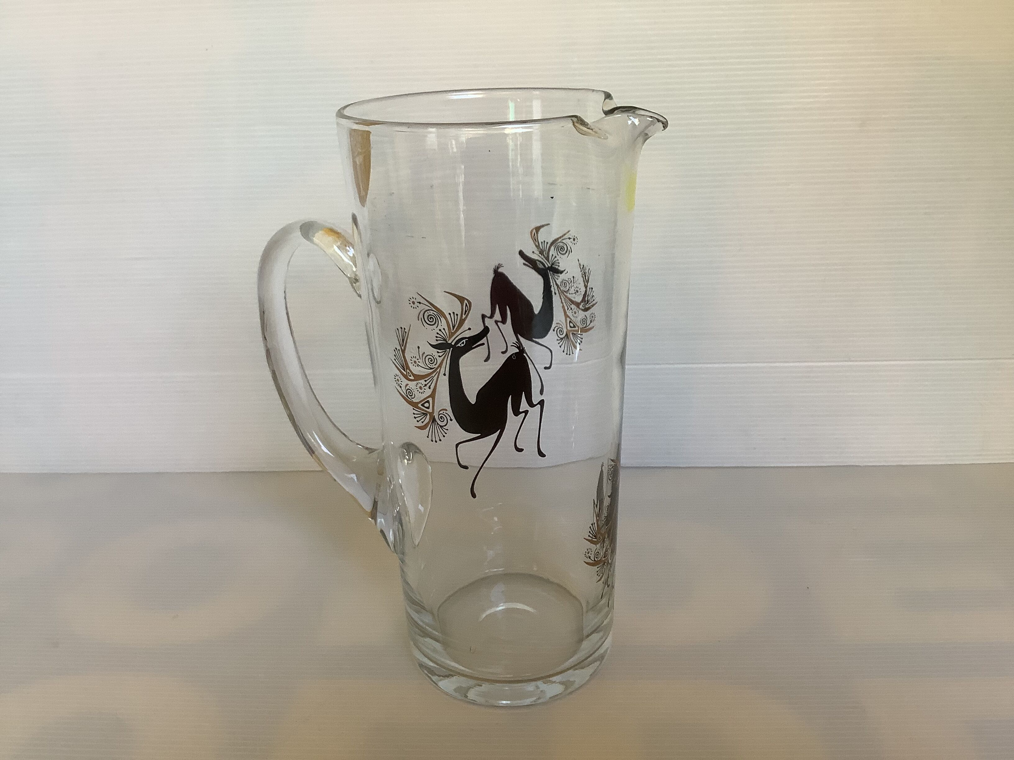 Old deer jug Fains France