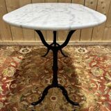 Table bistrot avec plateau ovale en marbre