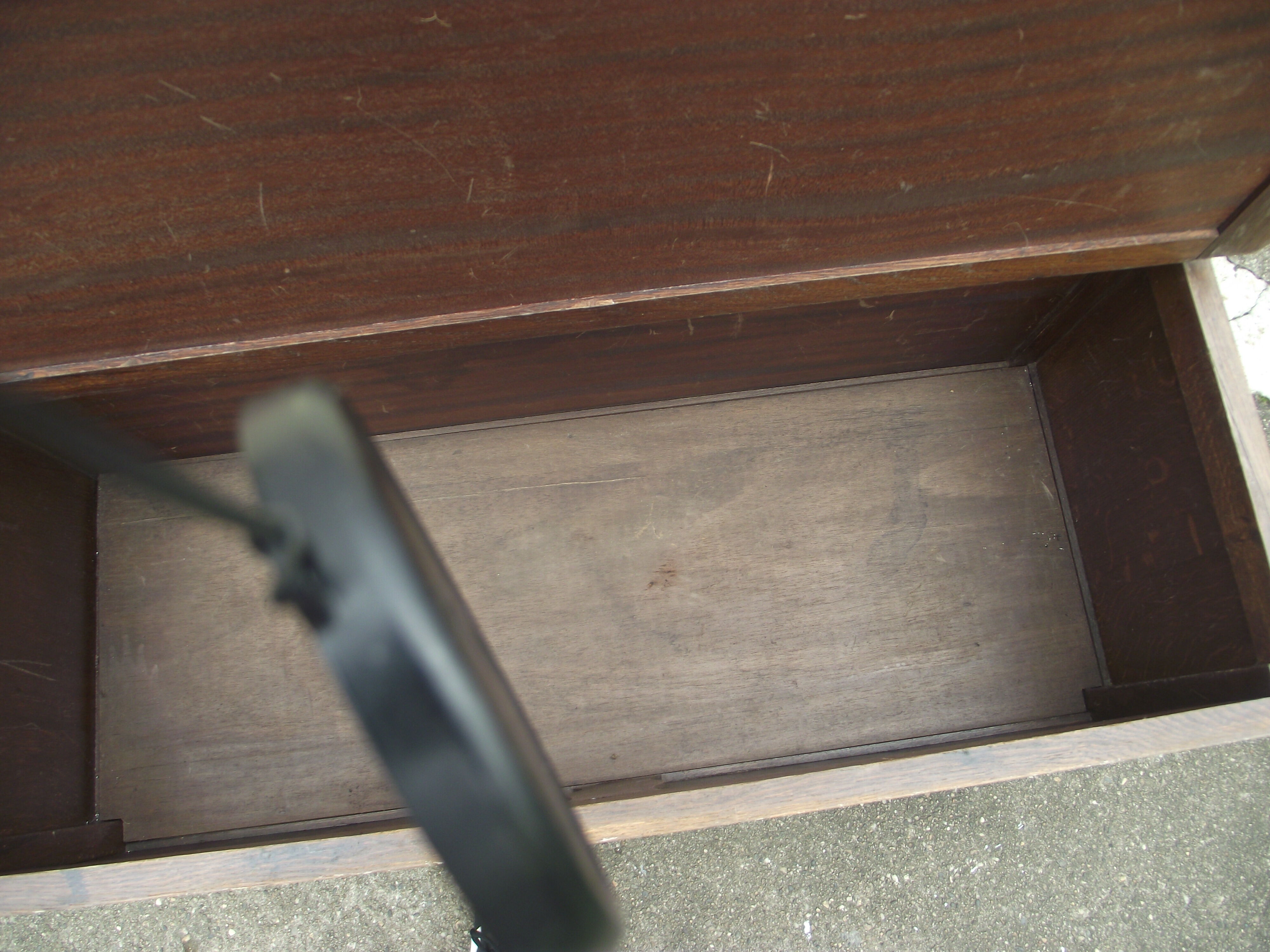 Louis XV-style chest bench in solid oak