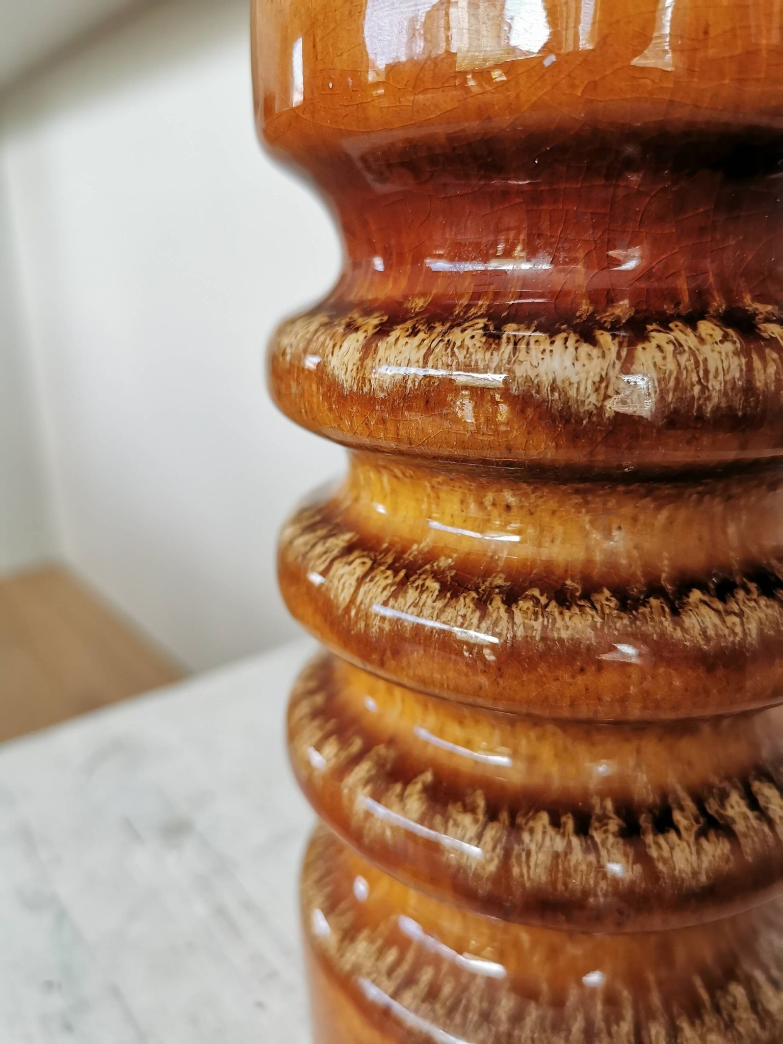 Vase vintage en céramique : poterie ouest-allemande des années 1970