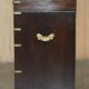 Bureau de campagne Davenport victorien antique en cuir avec galerie en laiton