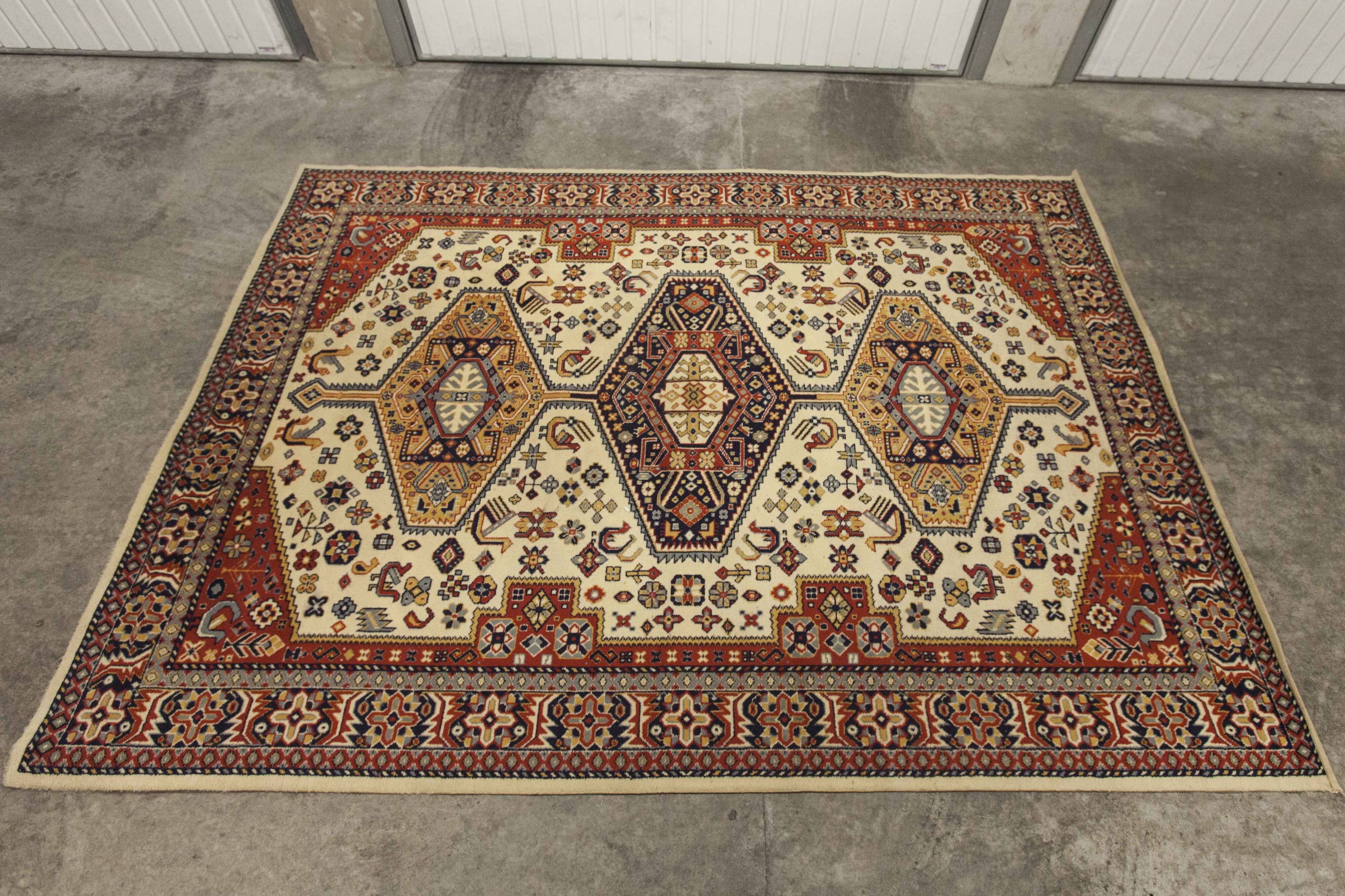 Apollo brand Persian rug, 100% virgin wool, Eulan Bayer Germany