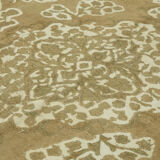 1980s 283 cm x 366 cm beige wool carpet