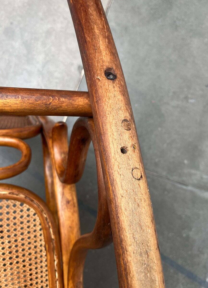 Curved wooden rocking chair Art Nouveau Jugendstil by Fischel, Austria, 1910s