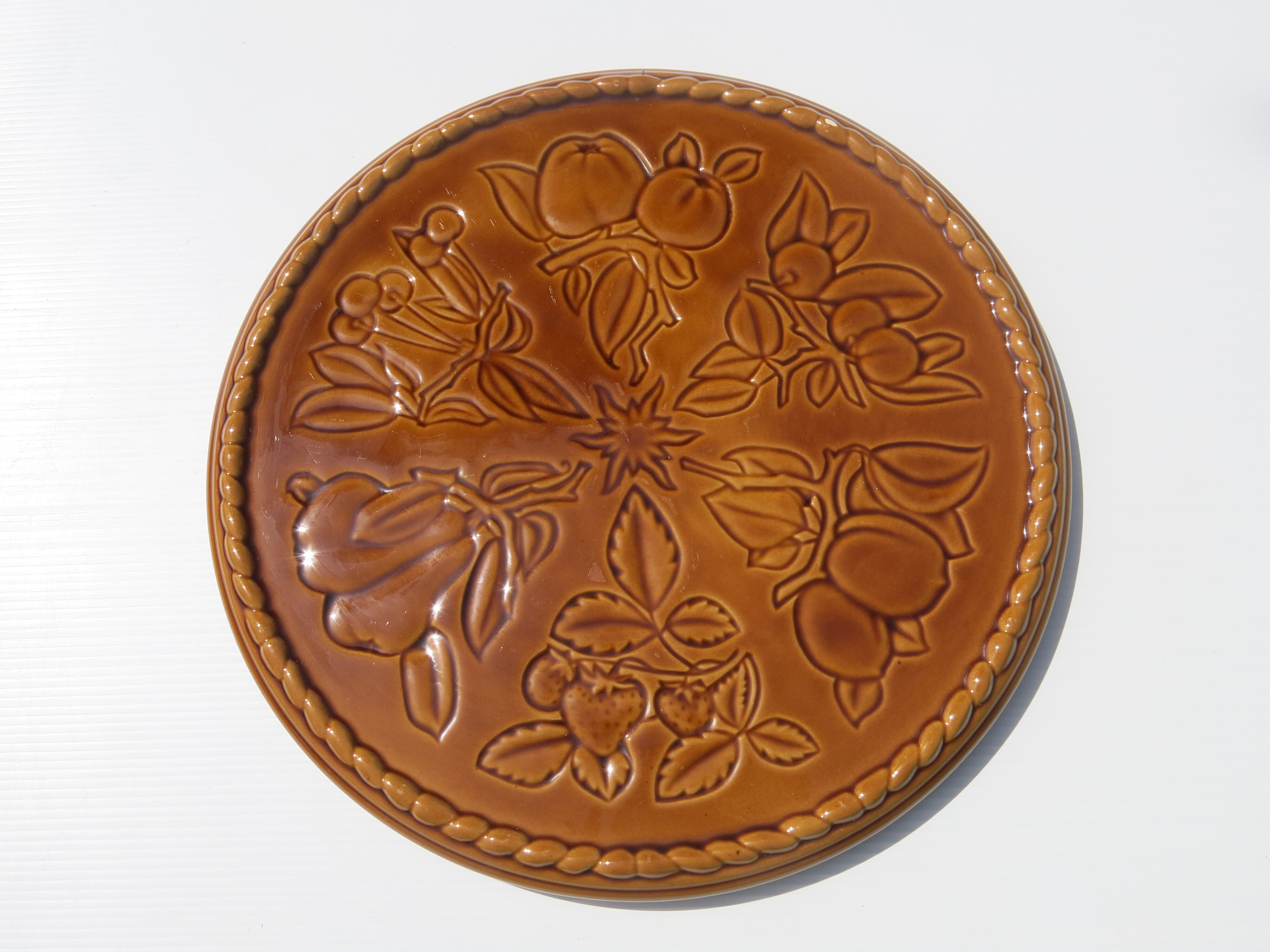 trivia dish