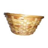 Two-tone woven bread or fruit basket