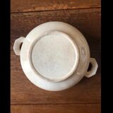 Vegetable dish with lid