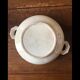 Vegetable dish with lid