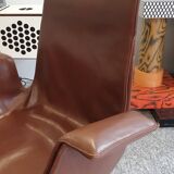 Tulip Chair by Jørgen Kastholm & Preben Fabricius Kill International