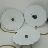 Trio of enamelled sheet metal suspensions