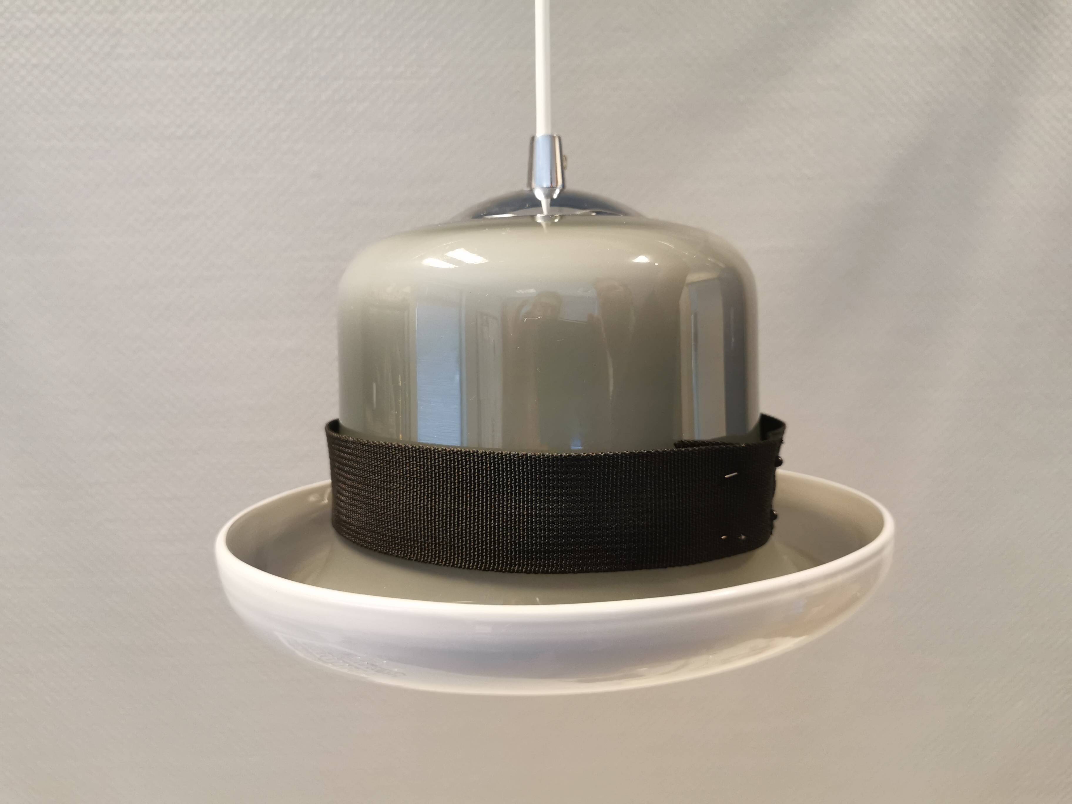 Hanging lamp in double layer glass