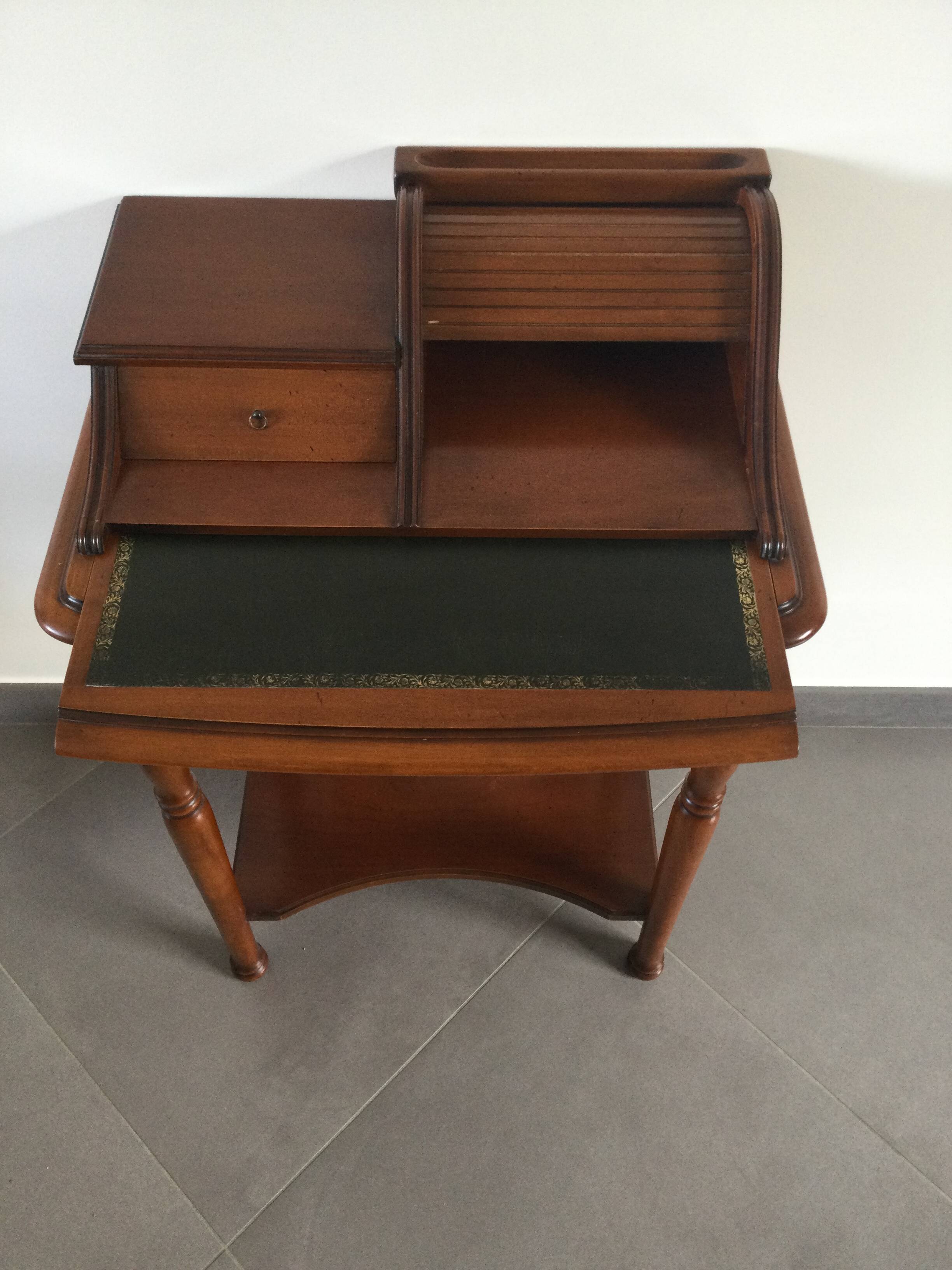 Cherry wood writing unit