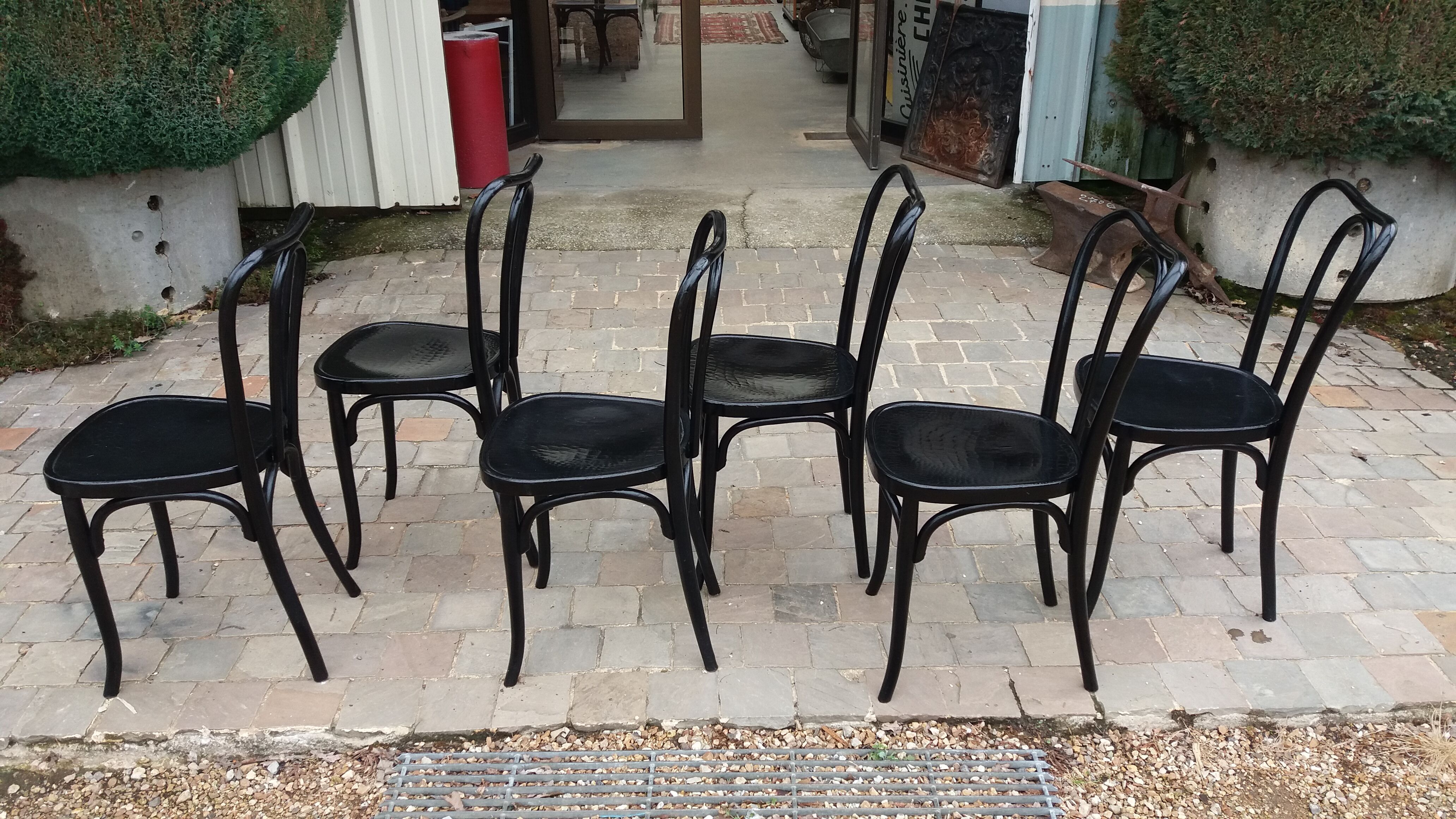 Set of 6 bistro chairs