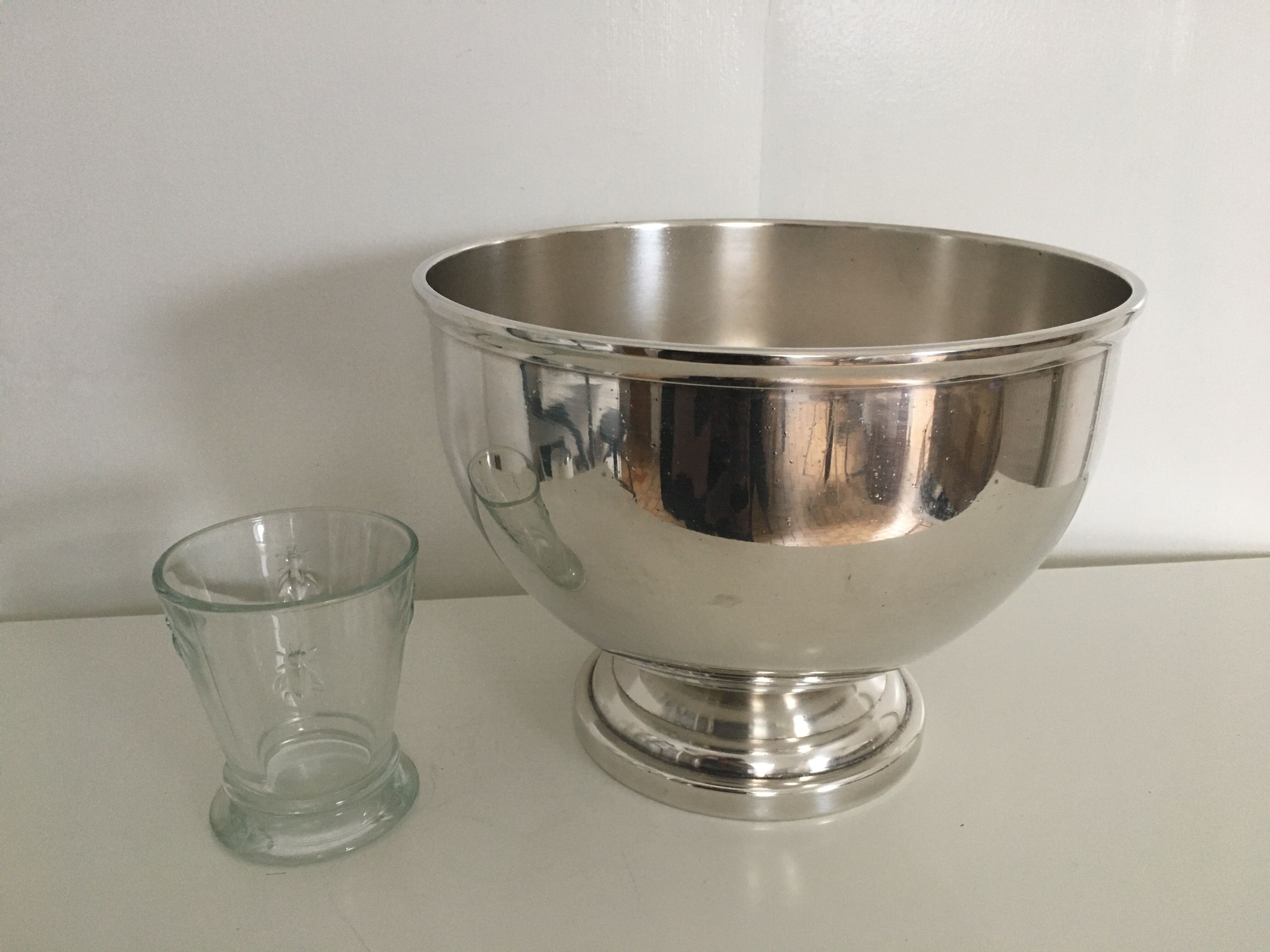 Silver metal champagne cvas