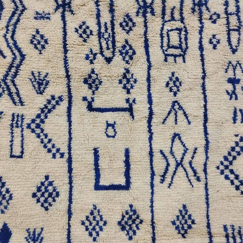 Berber Moroccan wool rug 270cm x 140cm