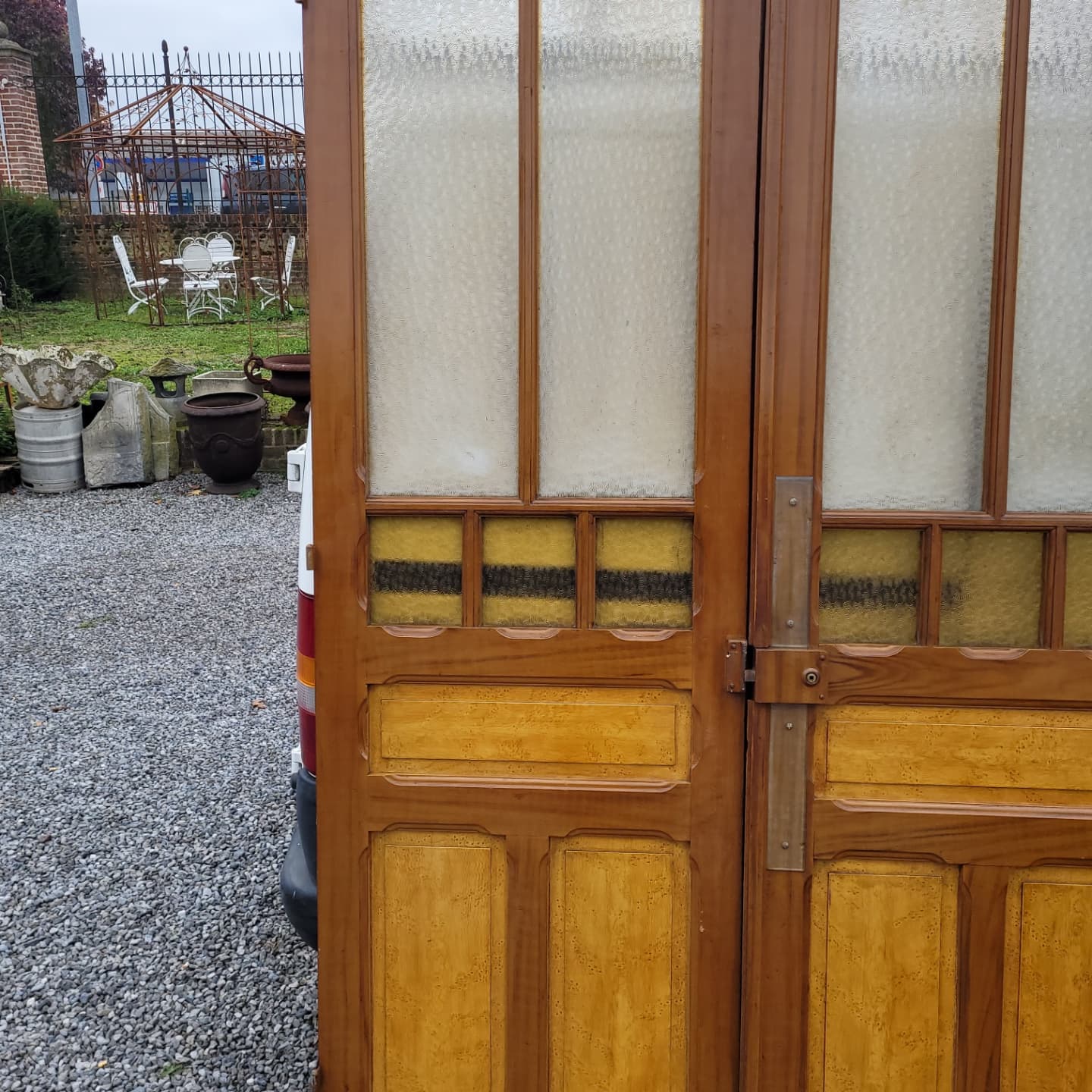 3 old separation doors