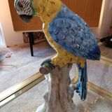 Porcelain macaw