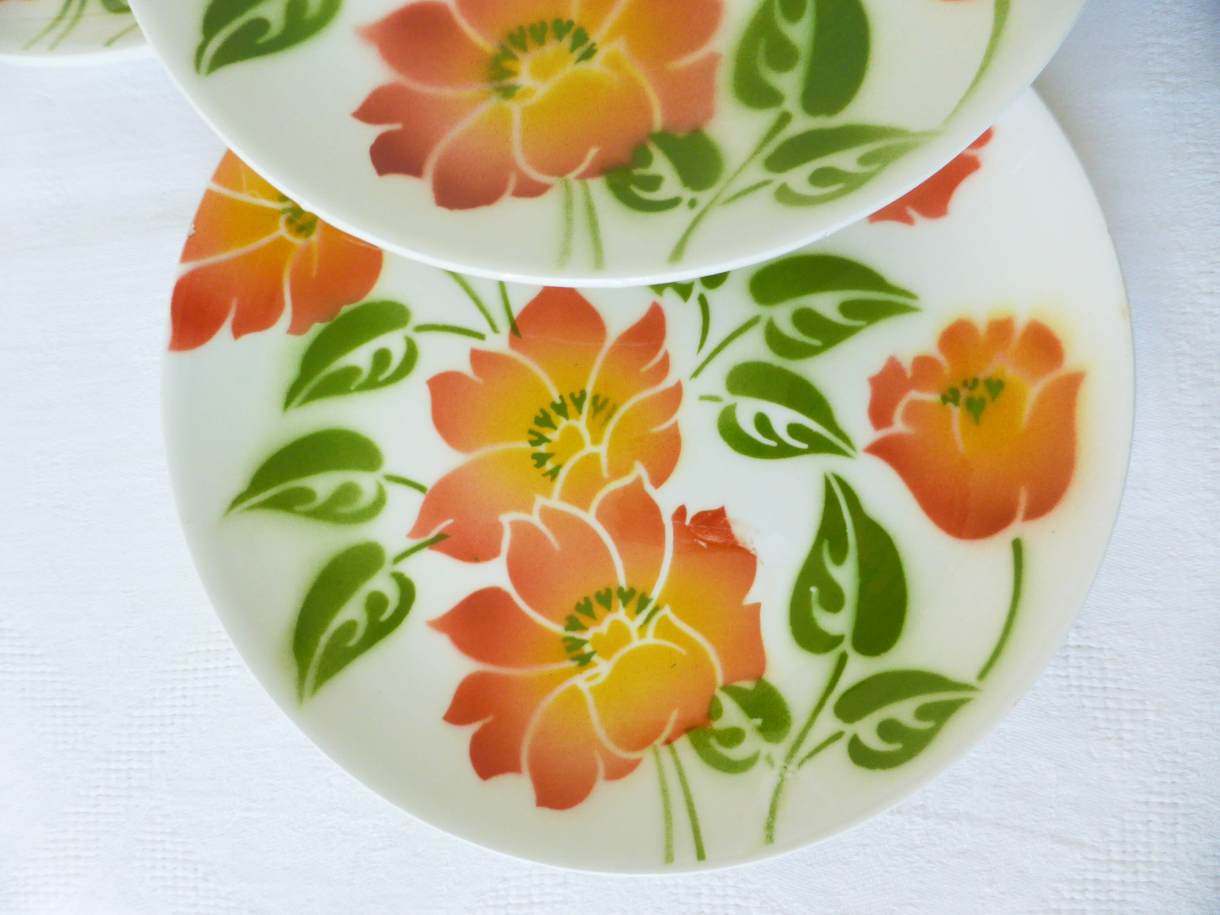 4 dessert plates from Moulin des Loups Orchies Ontario 210690