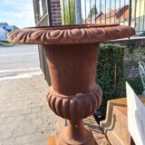 Vase médicis en fonte