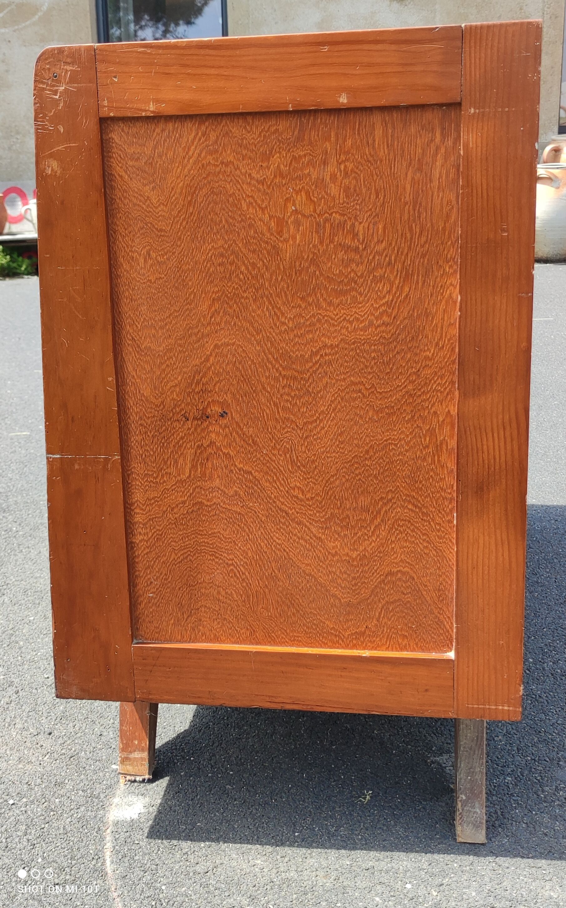 Commode vintage pieds compas