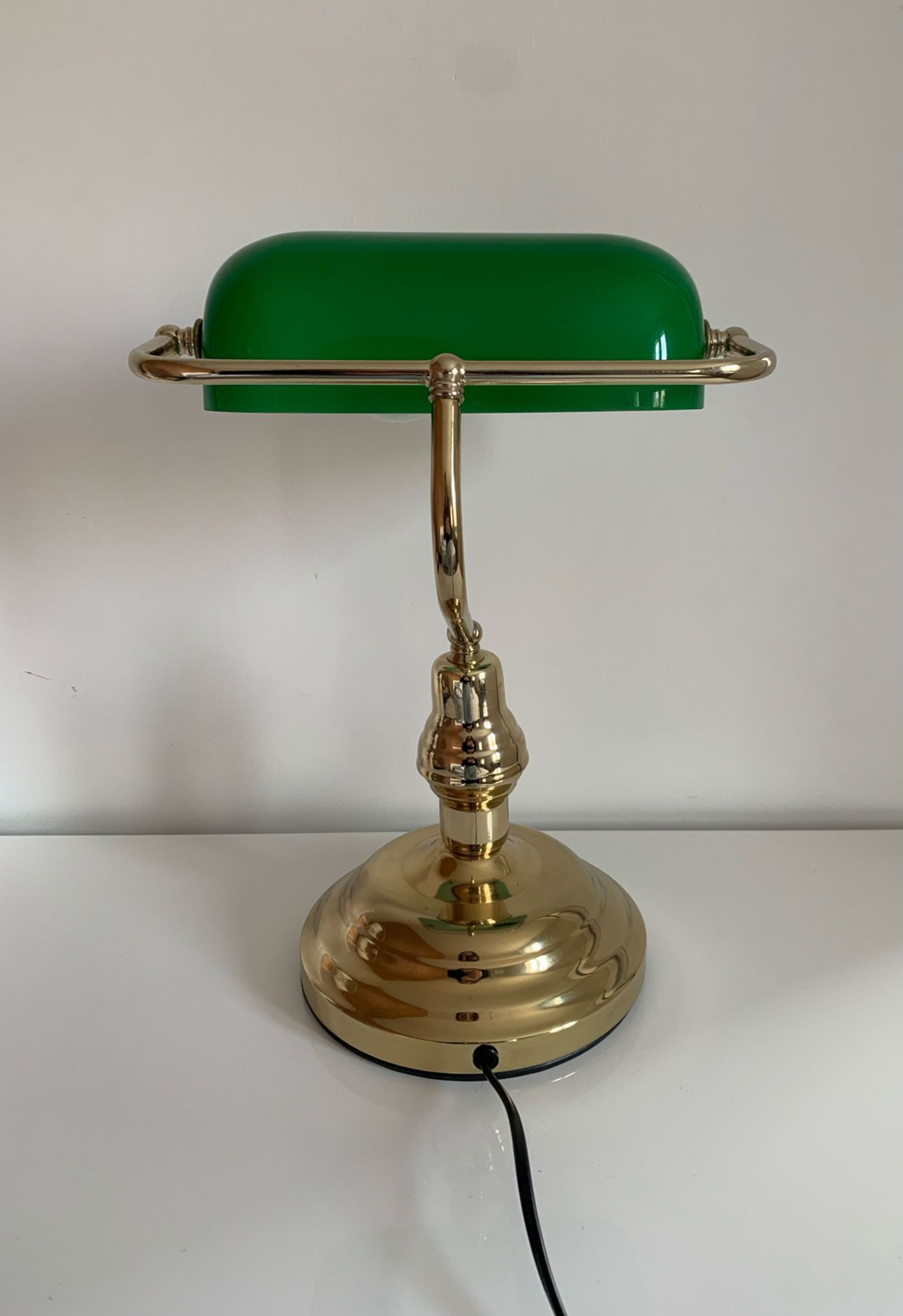 Desk lamp