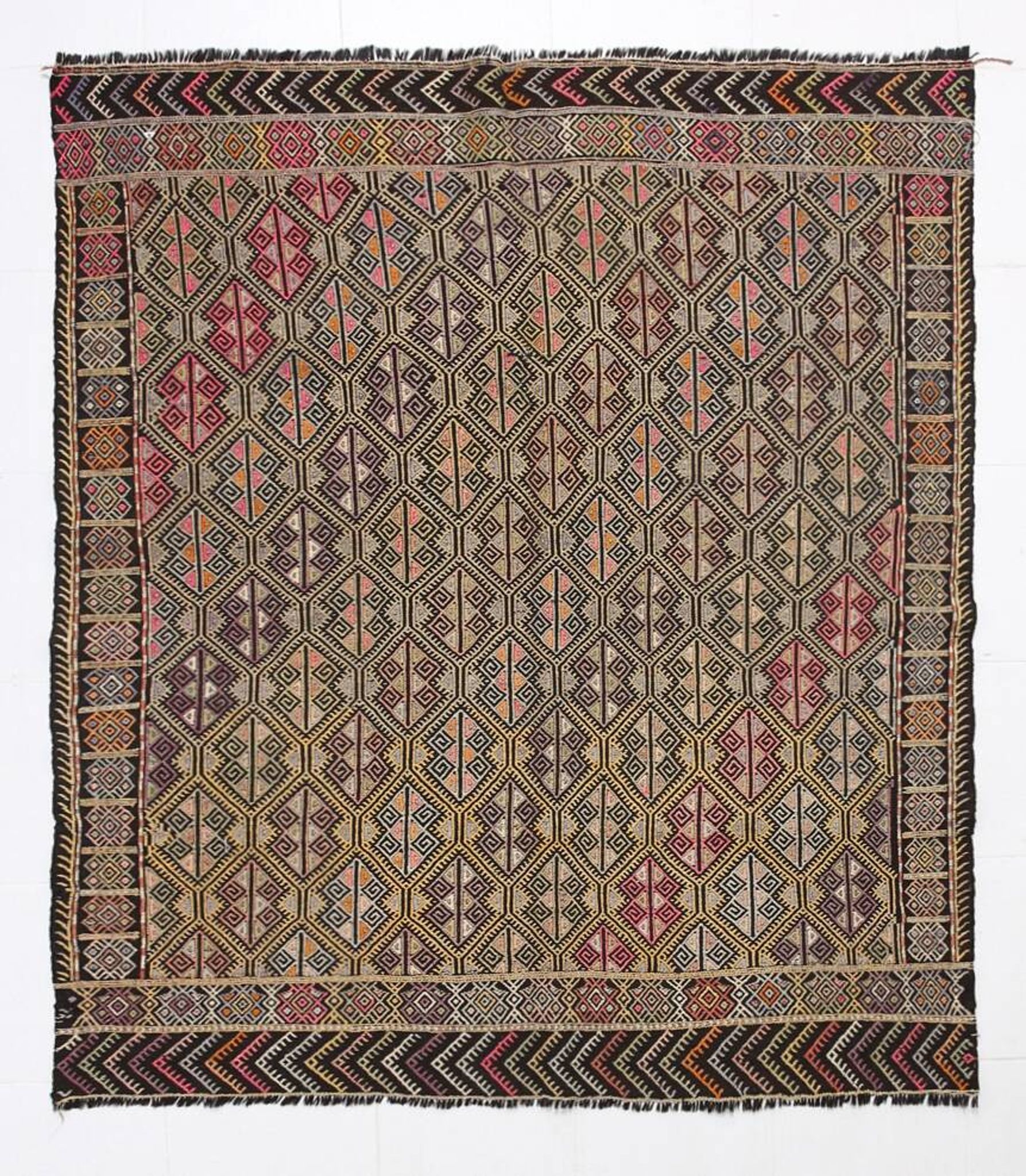 6x7 Turkish Kilim Rug, 180x207Cm