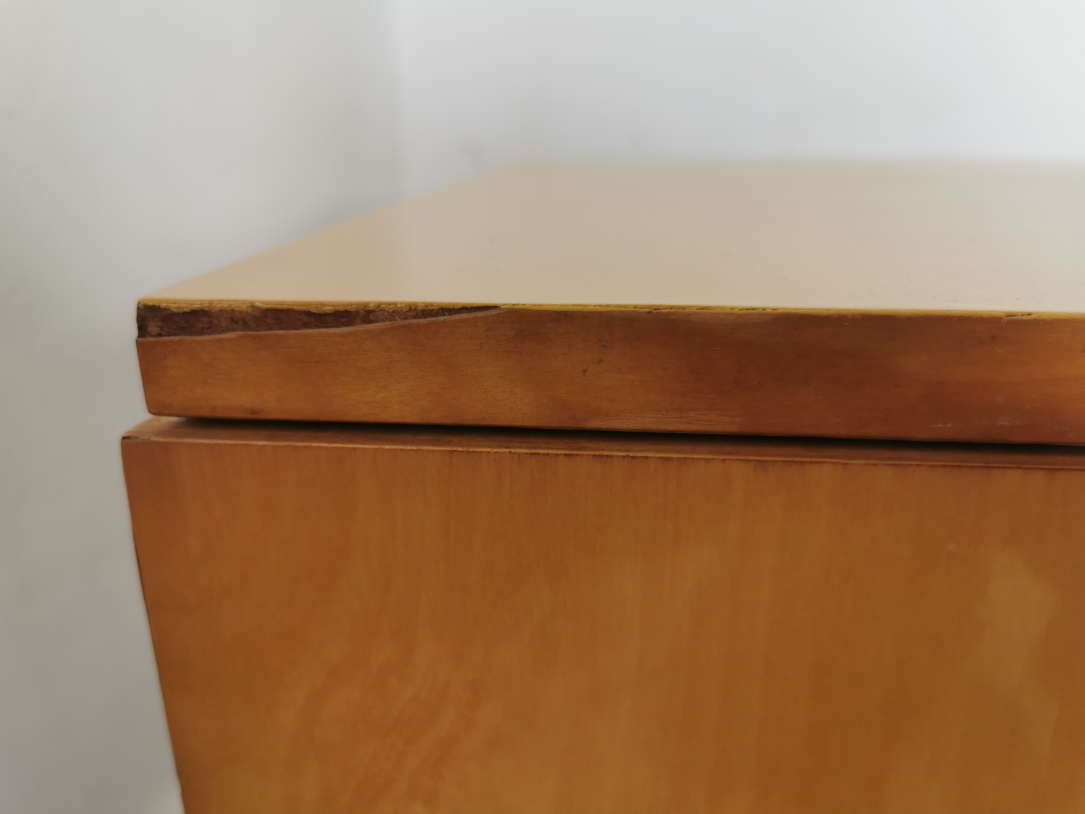 Vintage bass row 1970