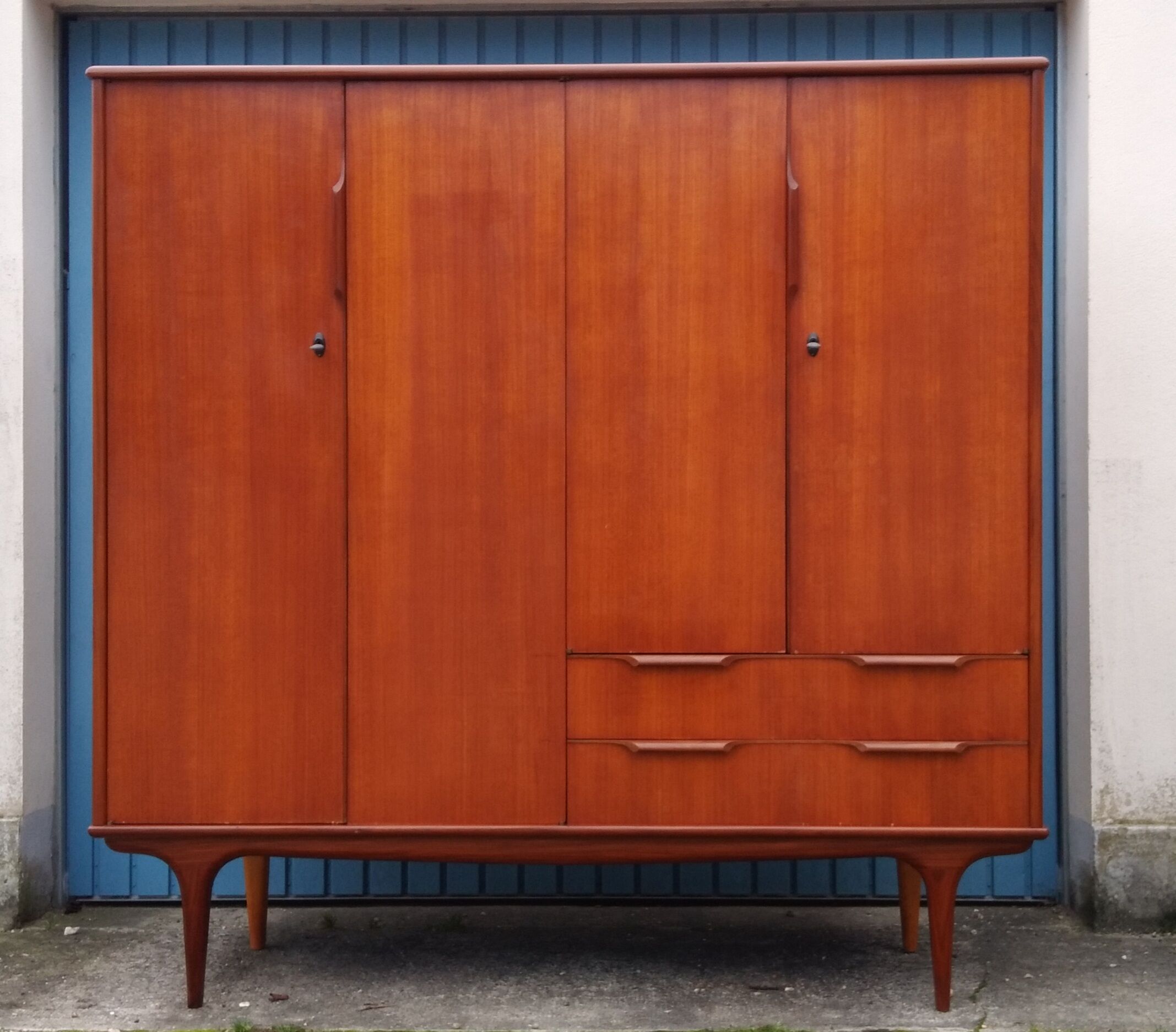 Teak cabinet 1960