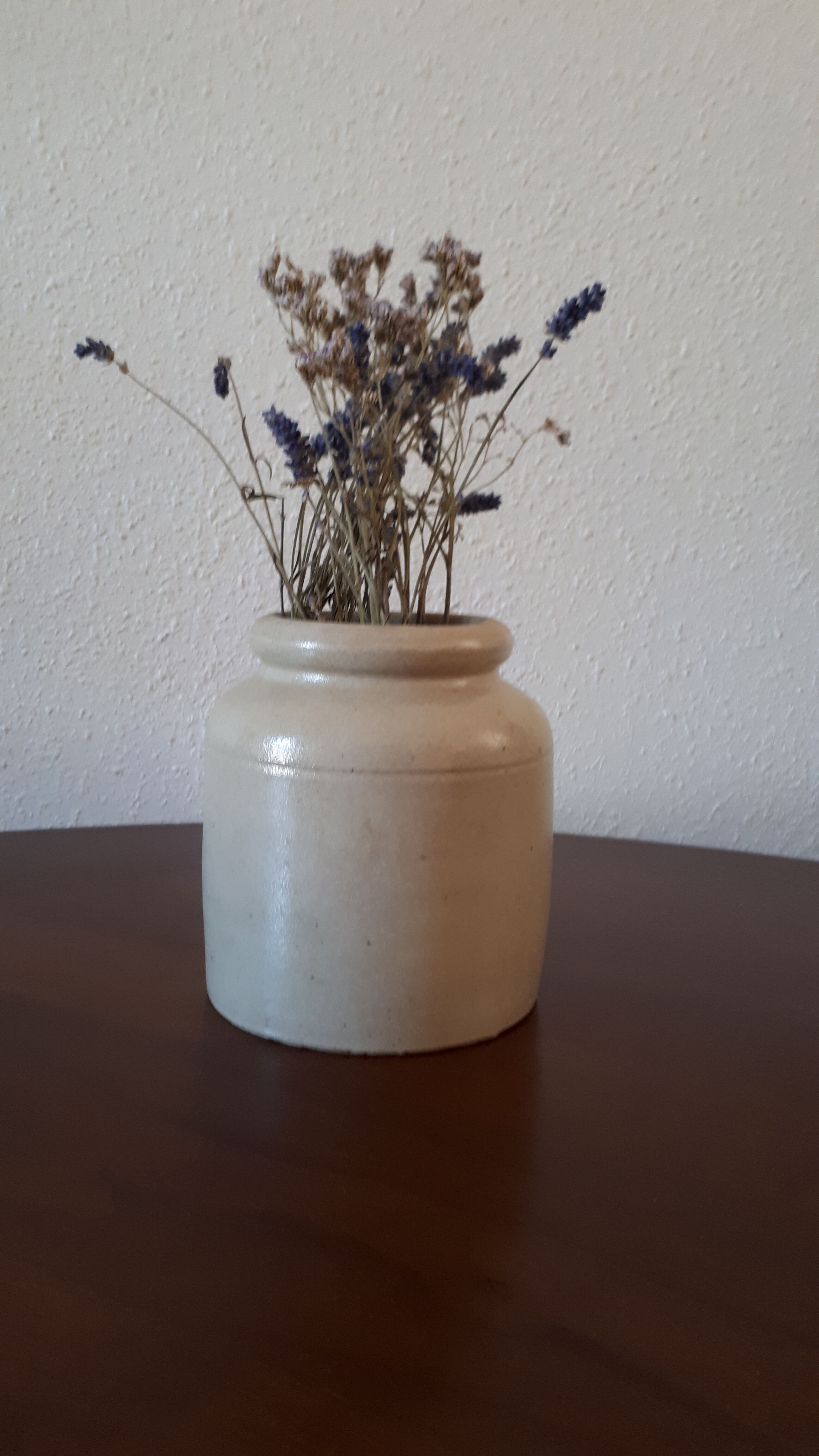 Ceramic pot