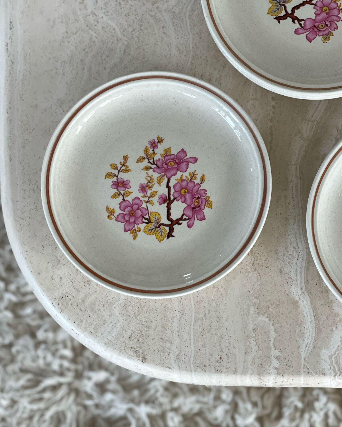 5 Gien dessert plates