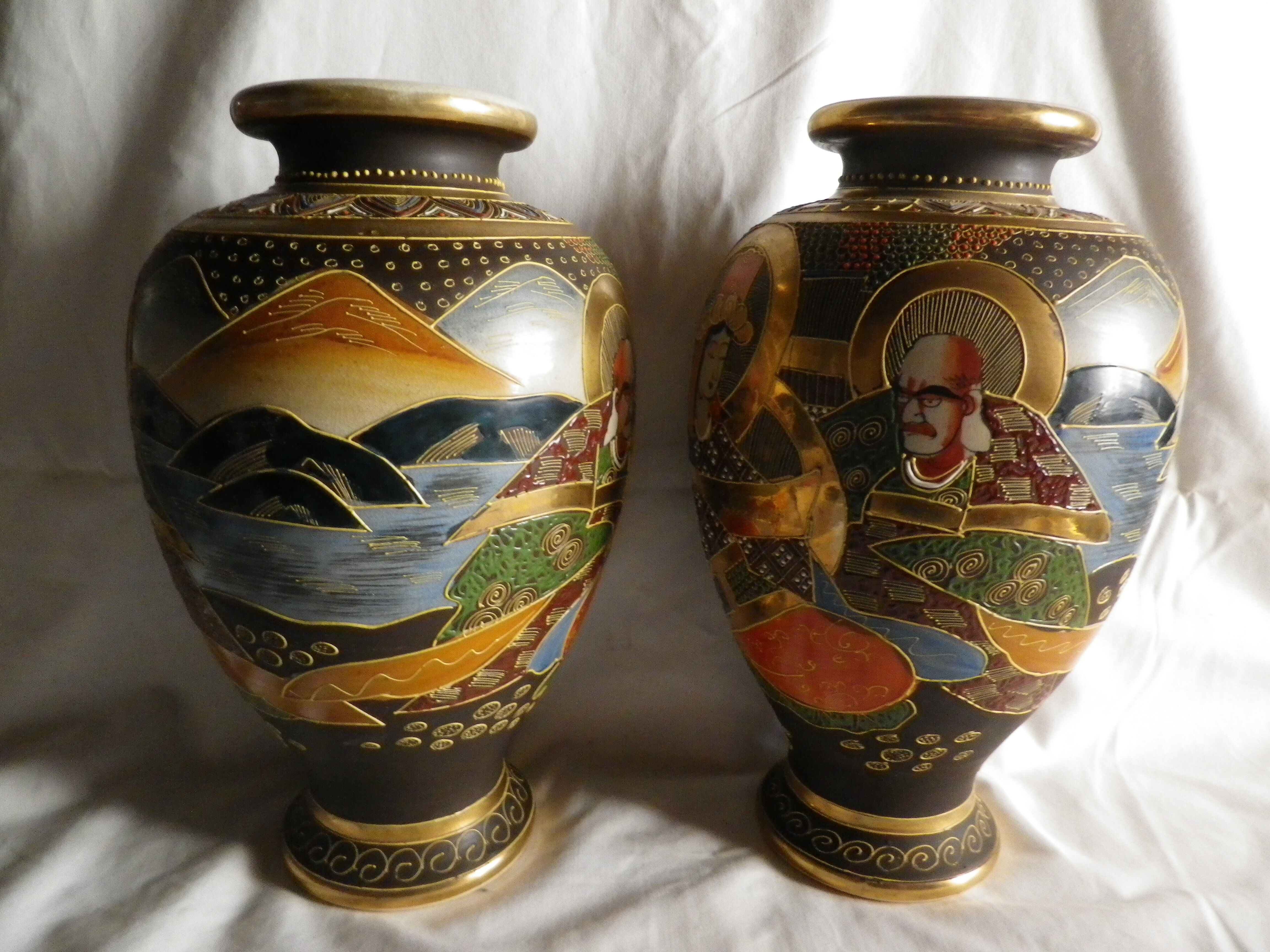 satsuma vase pair