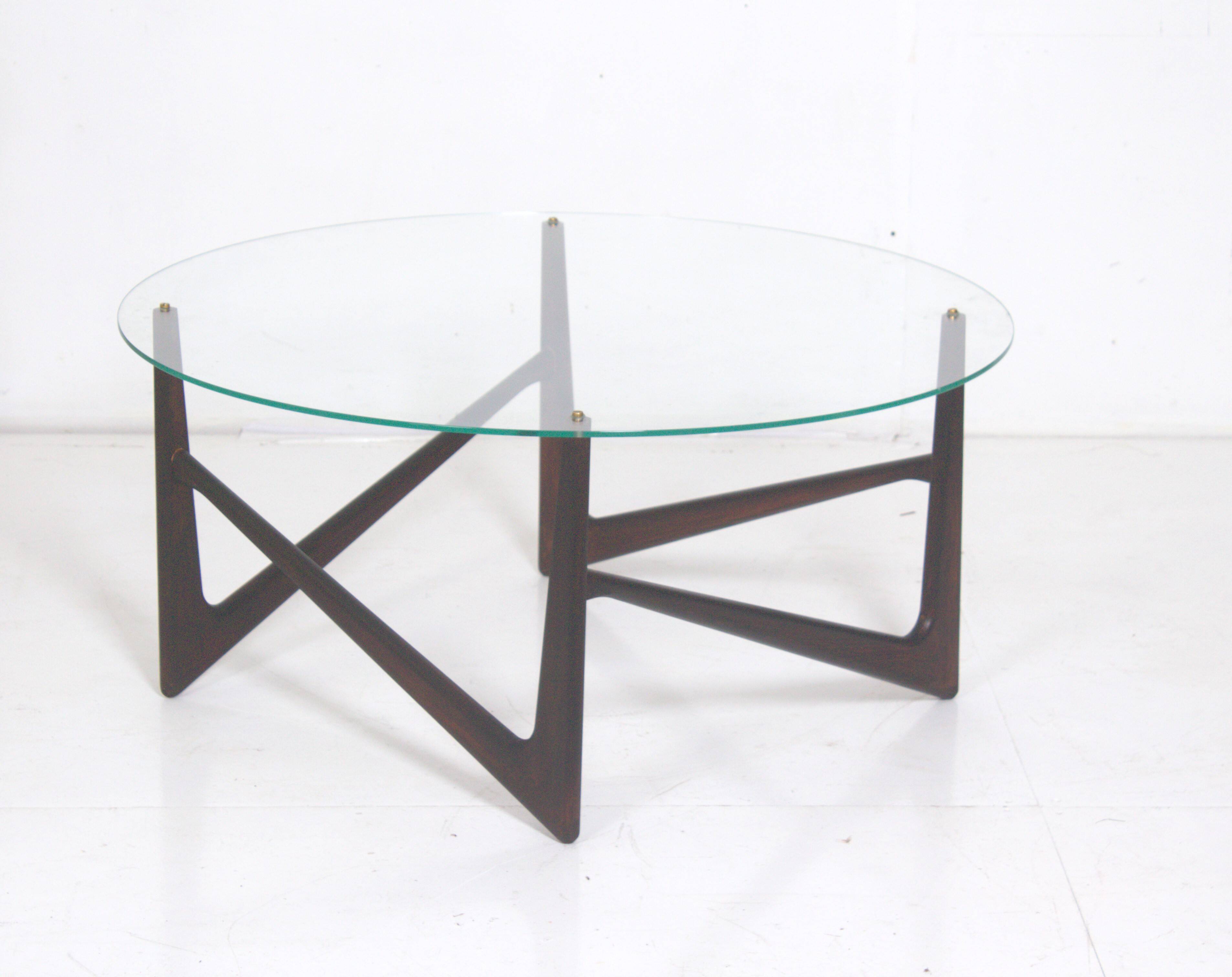 Sculptural coffee table in the style of Ico Parisi, Italy, 1950s