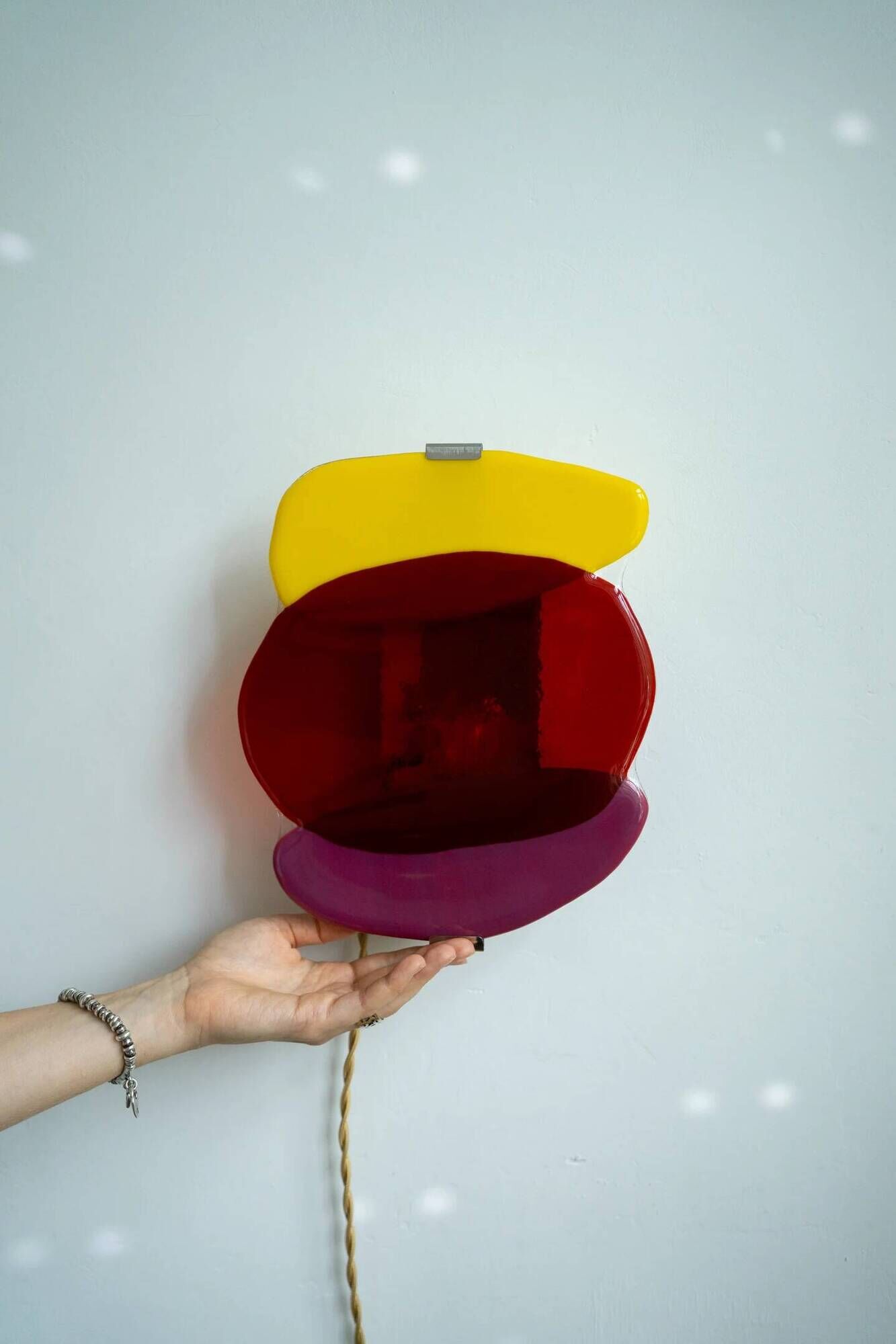 Applique murale en verre artistique