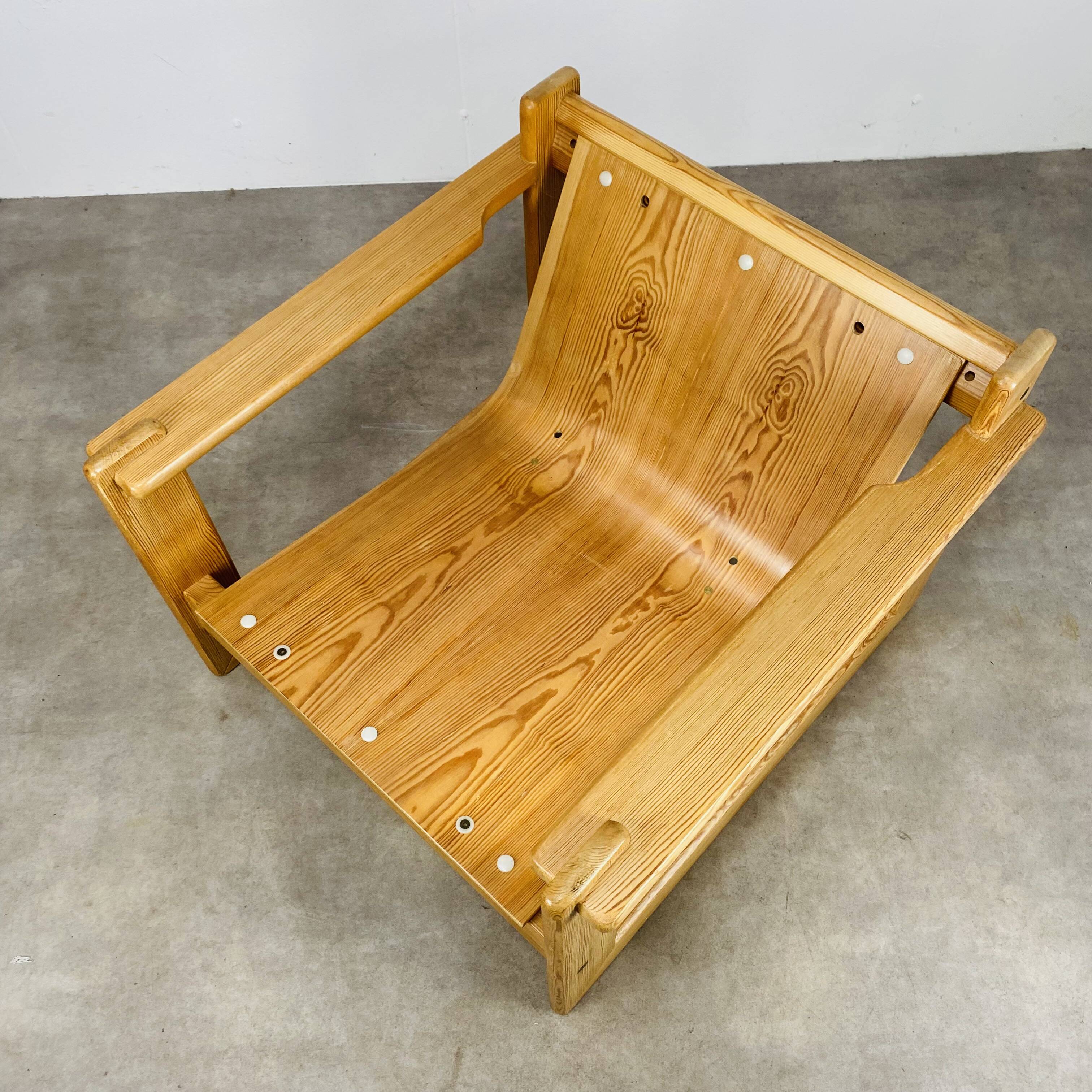 Armchair pine 70s chalet style