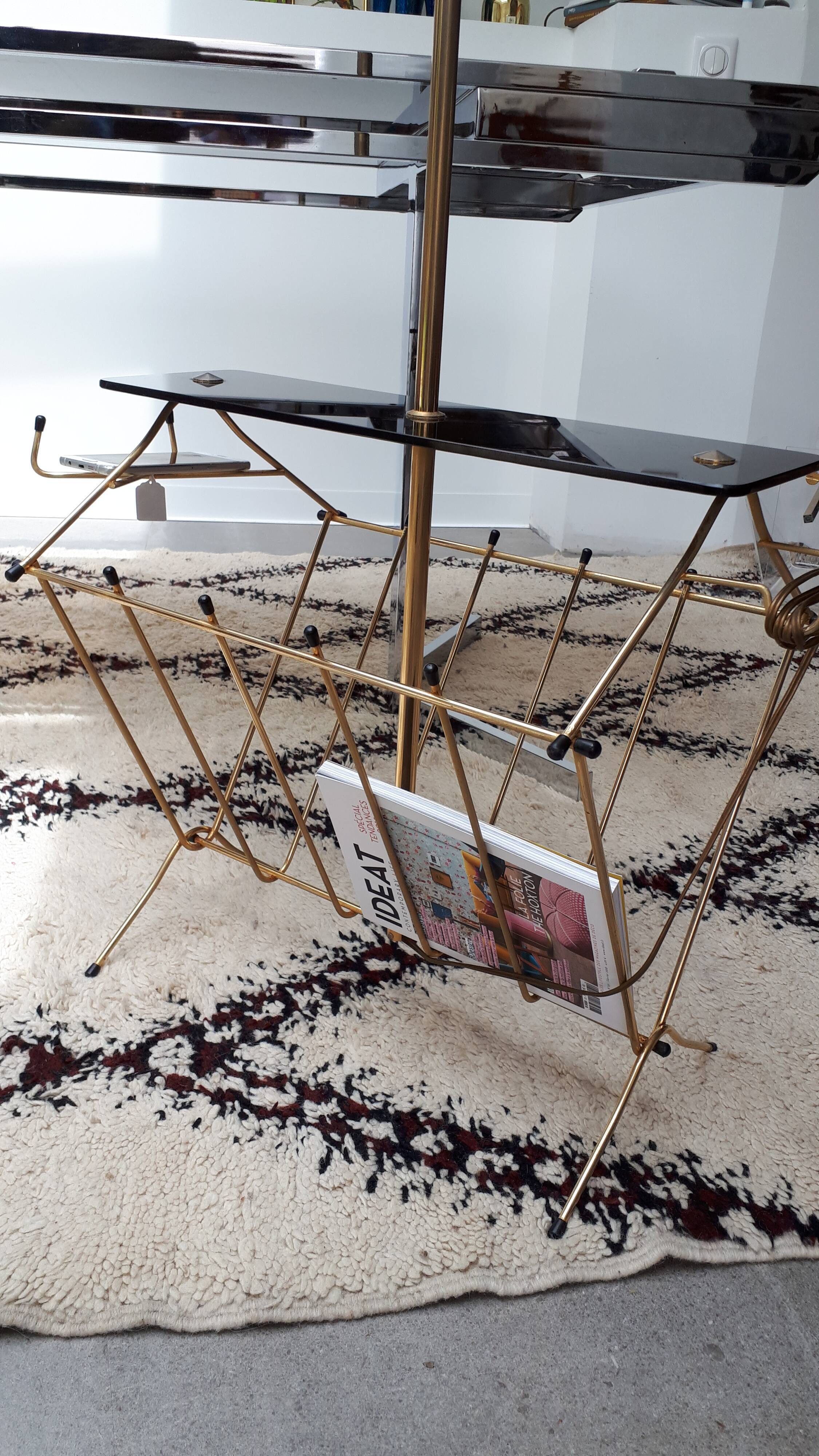 Floor lamp in gilded and opaline metal 50 years