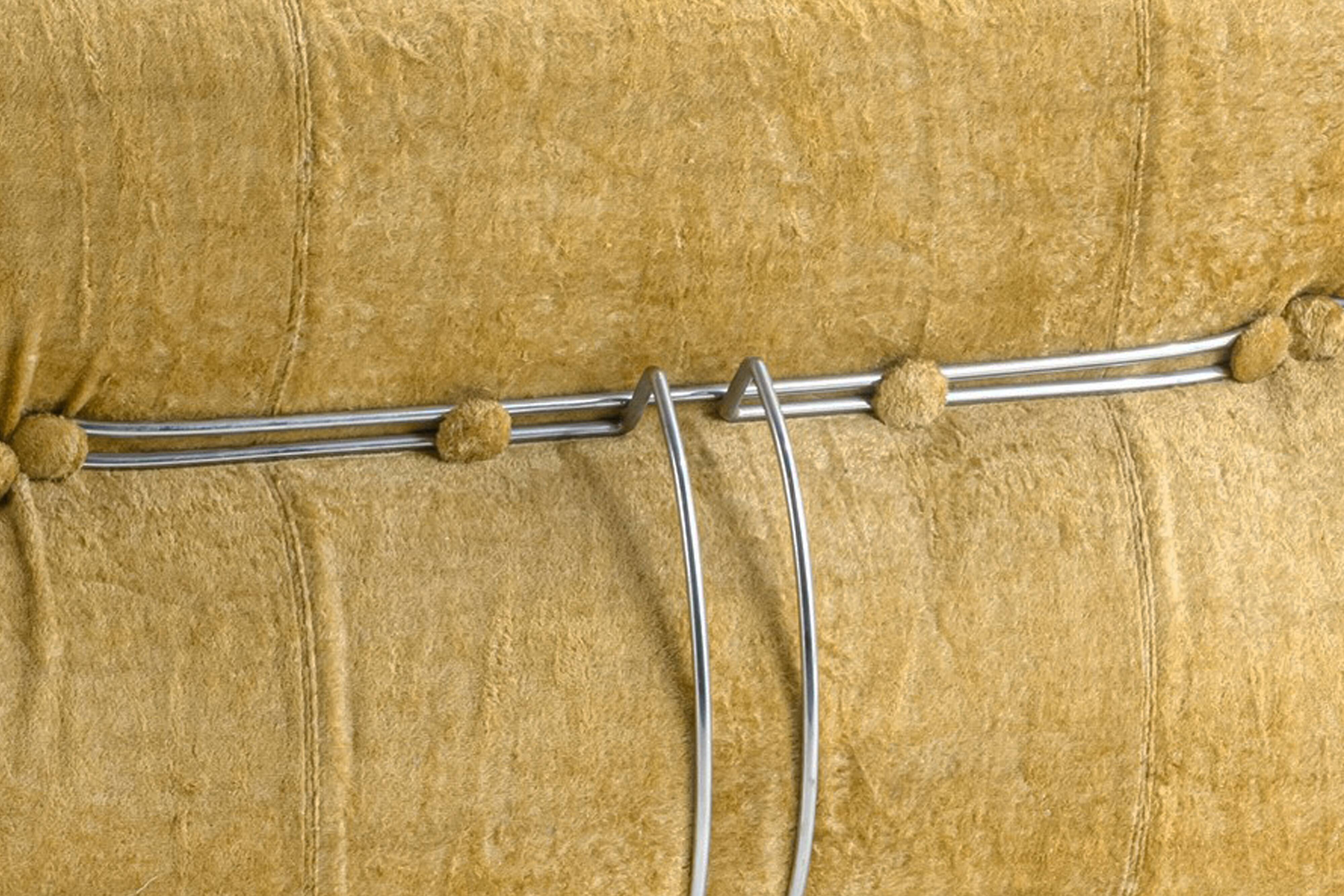 Soriana sofa by Afra and Tobia Scarpa for Cassina, Italy, 1970s.