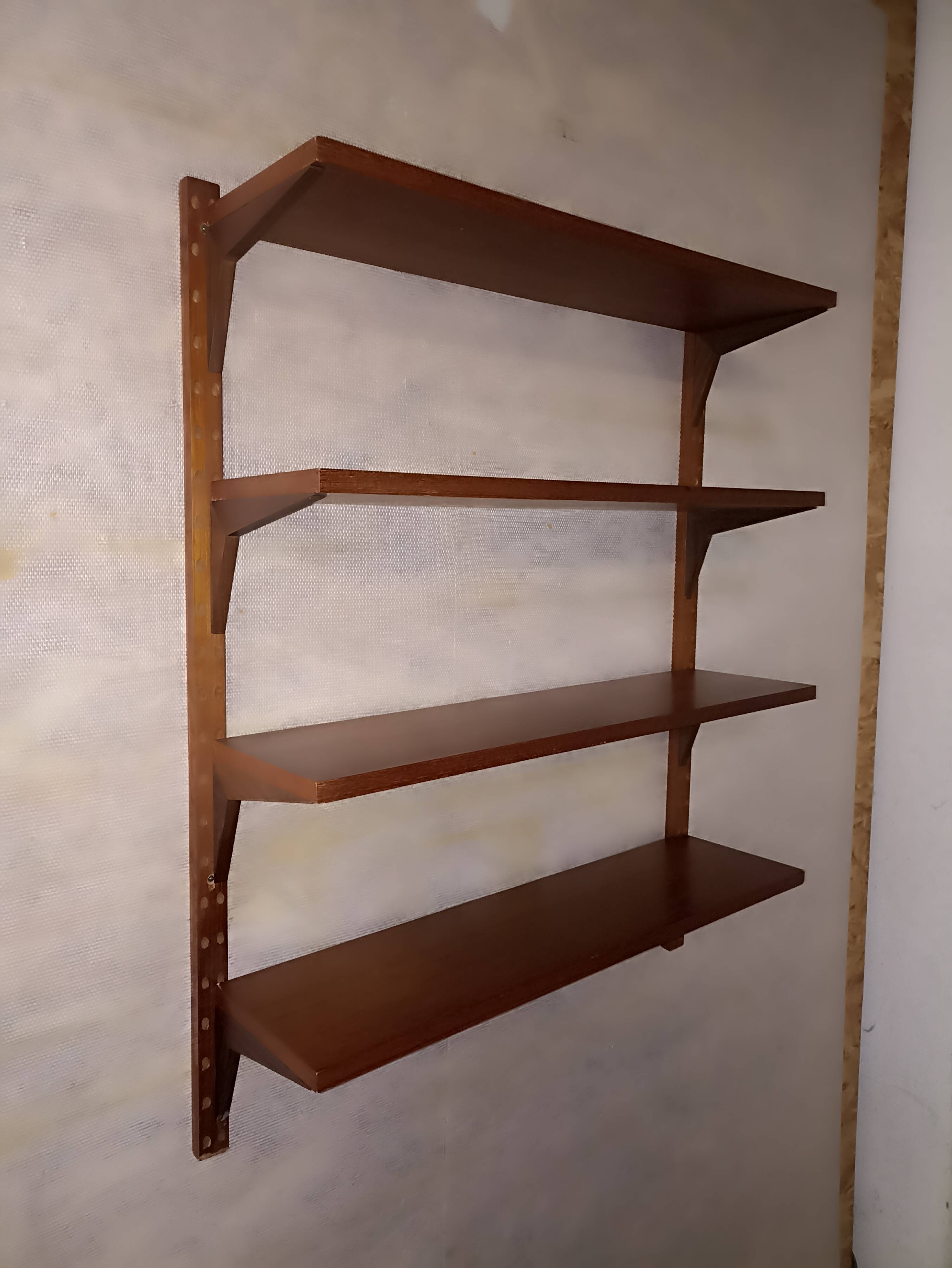 Scandinavian Poul Cadovius shelf