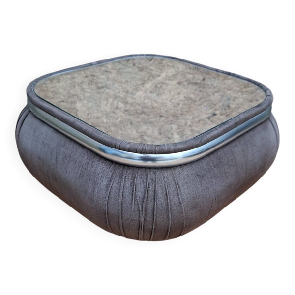 Table basse en velours et miroir