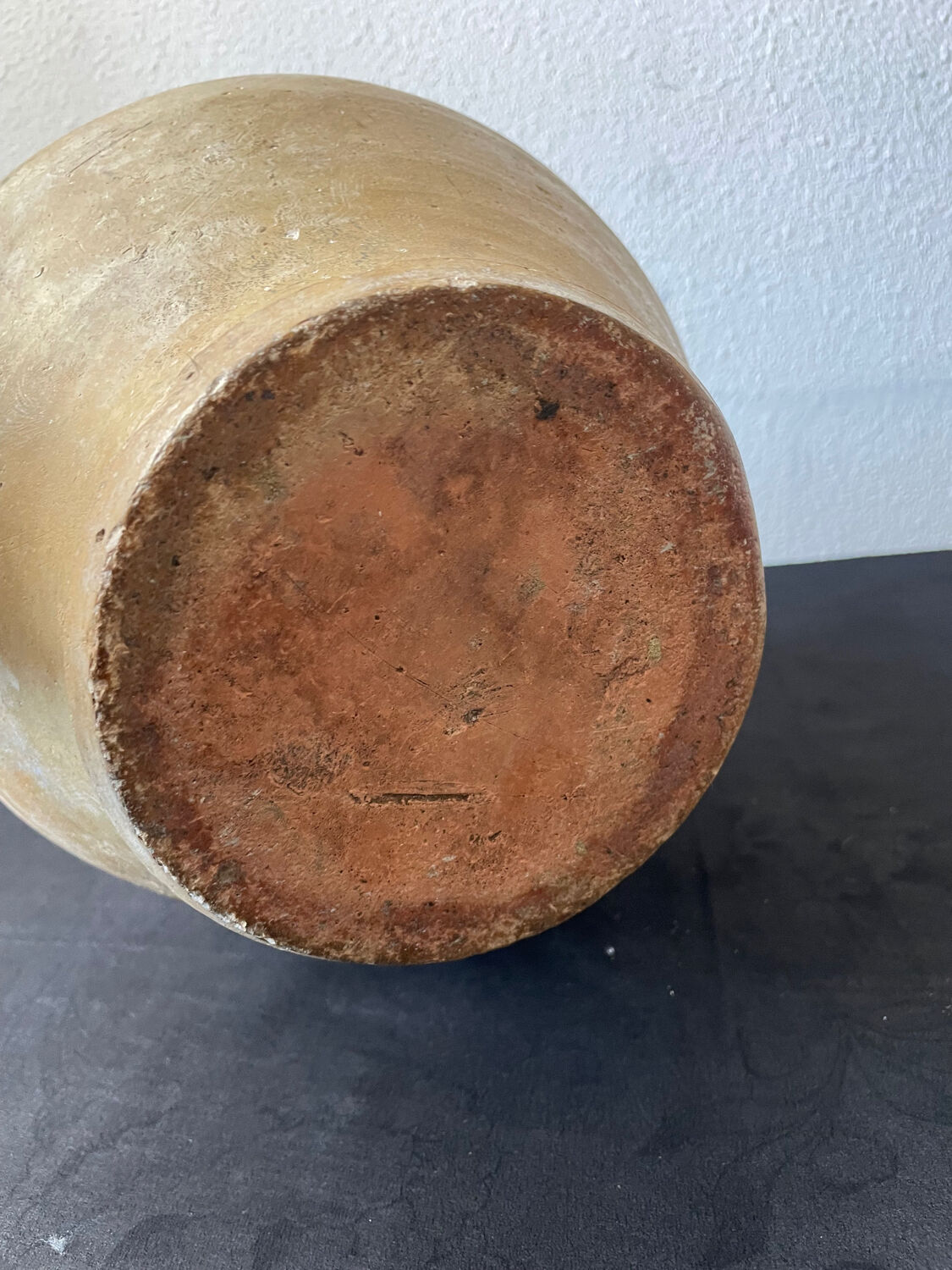 Cruche gargoulette chevrette en terre cuite jaune vernissé XIX eme siècle