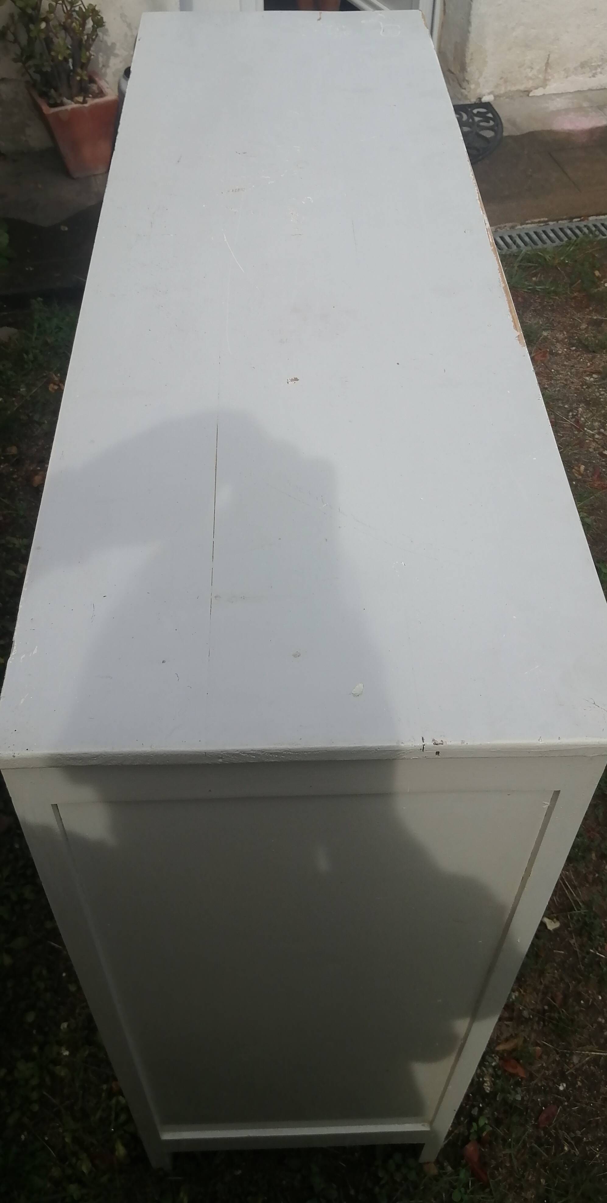 Parisian buffet decorated with flowers