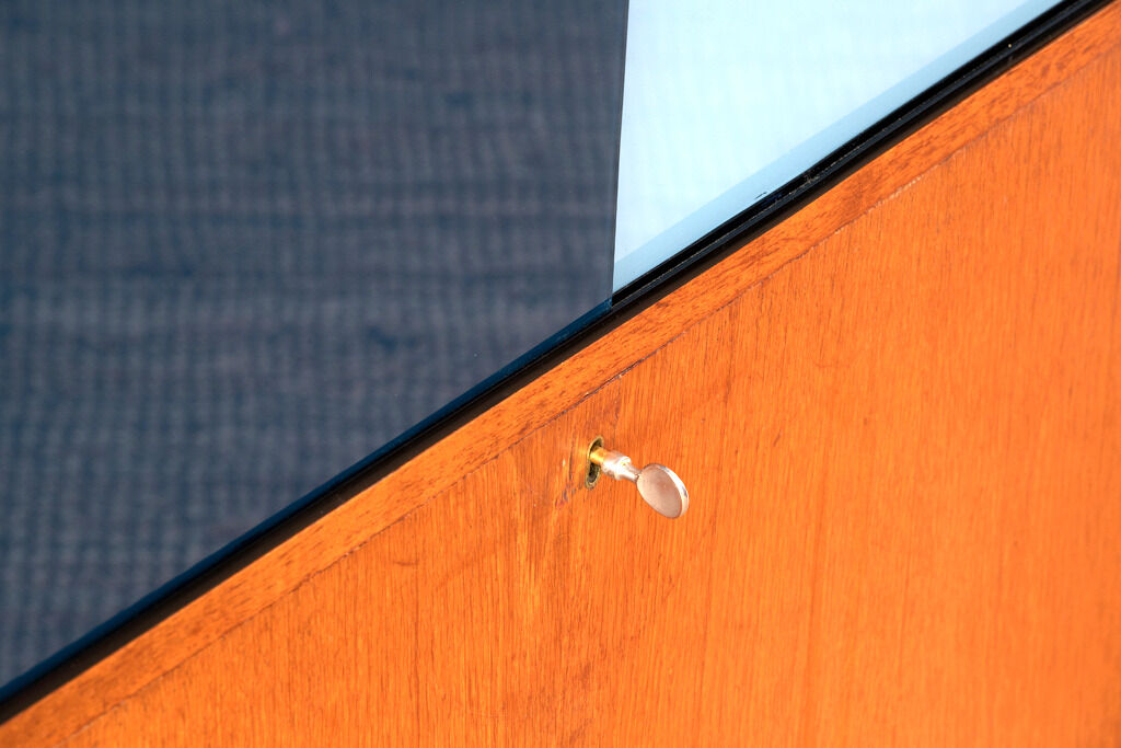 Scandinavian bookcase 85 cm