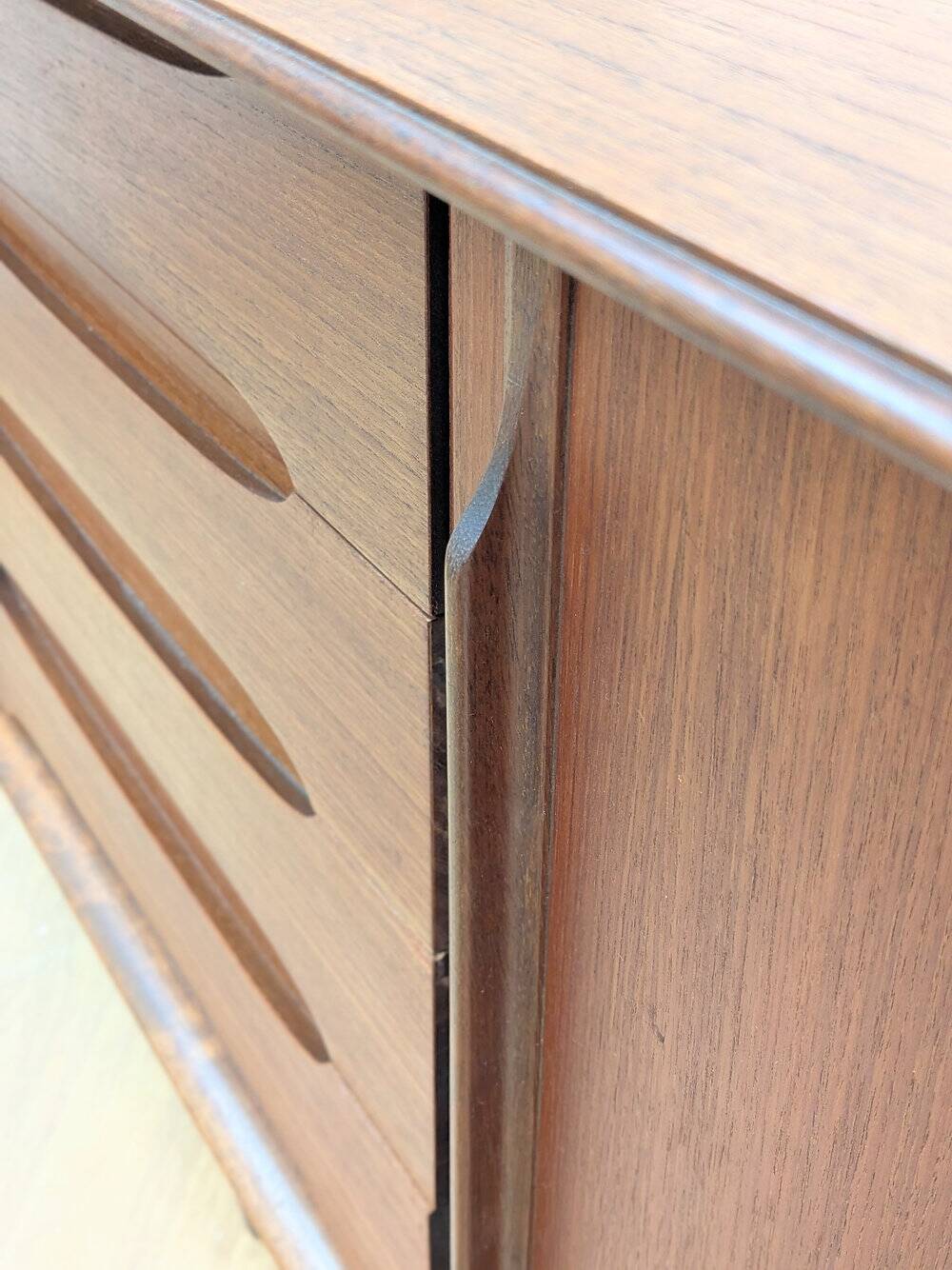 Scandinavian enfilade